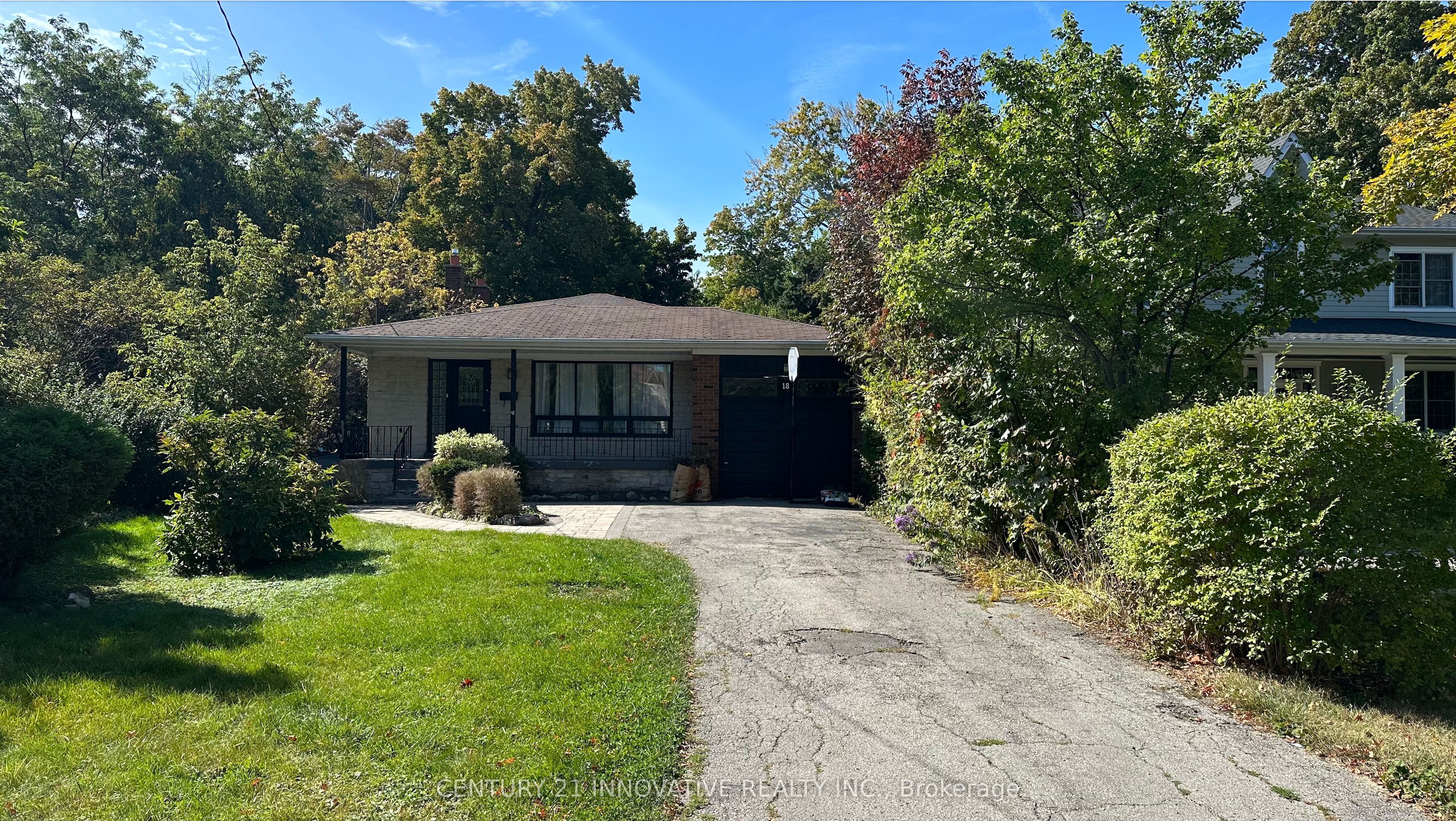 18 Larwood Boulevard, Toronto, On M1m 2m5