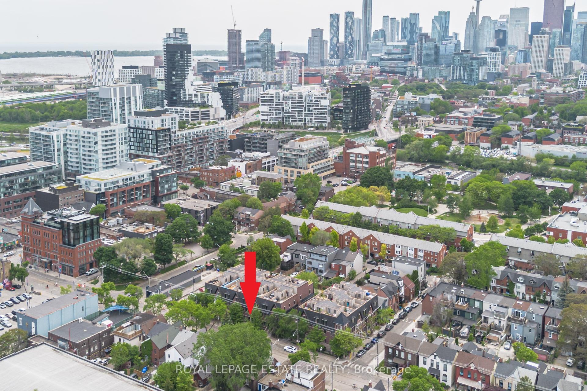 140 Broadview Avenue 32, Toronto, On M4m 0a8
