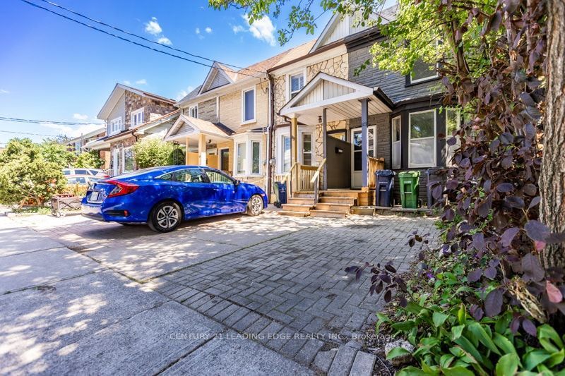 93 N Muriel Avenue N, Toronto, On M4j 2y3
