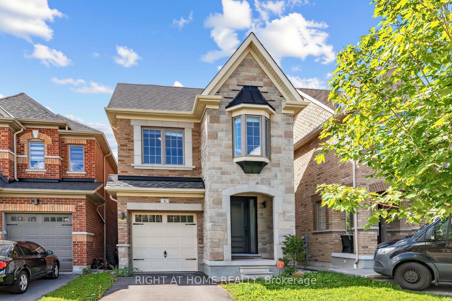 6 Gillivary Drive, Whitby, On L1p 0c9
