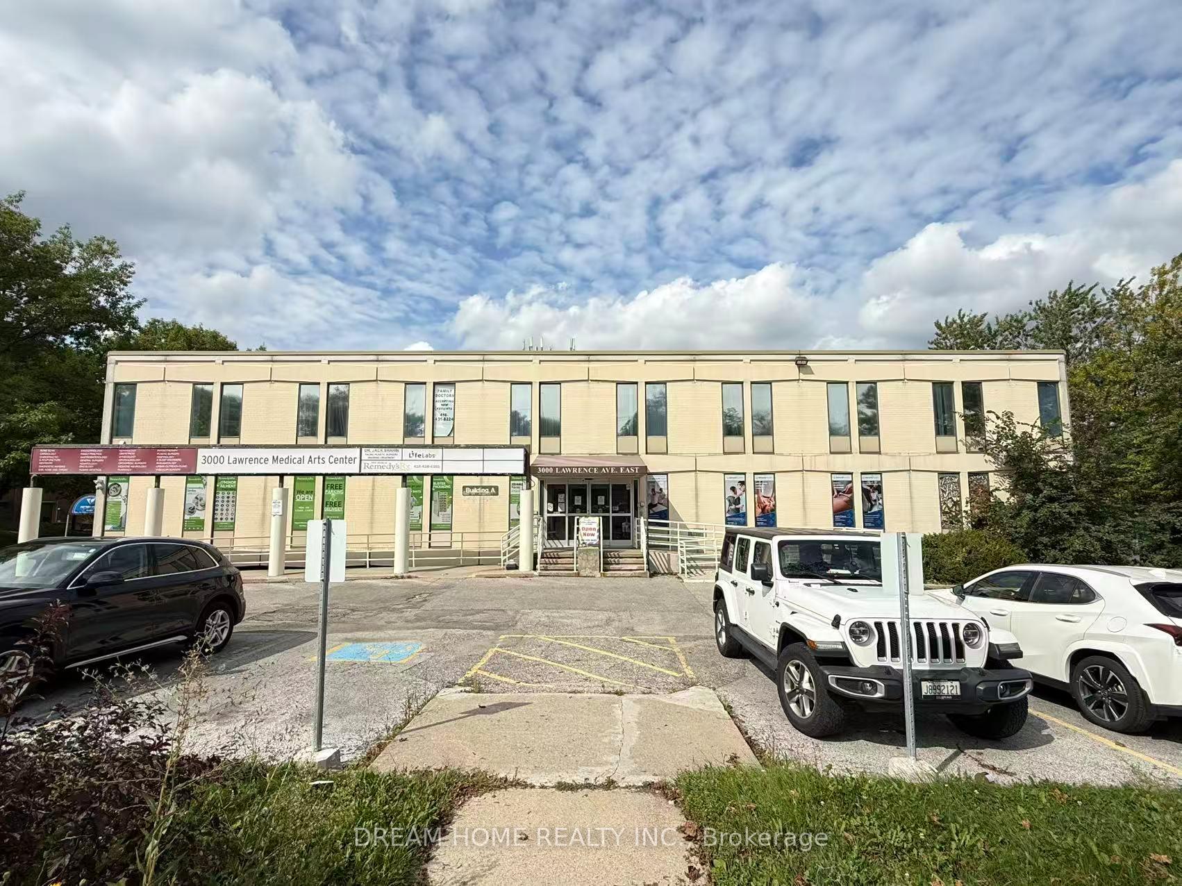3000 Lawrence Avenue E, Toronto, On M1p 2v1
