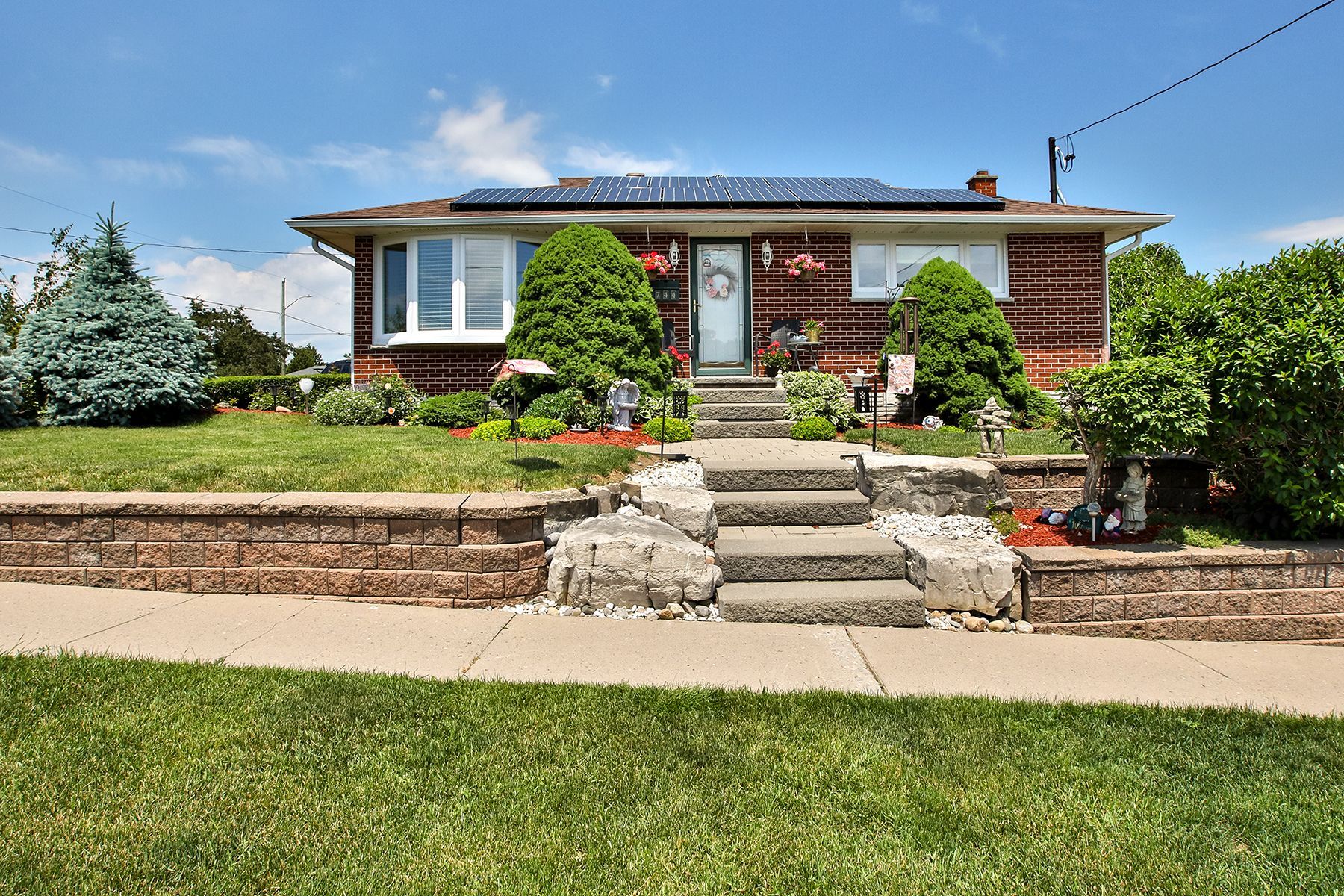 744 Shelley Avenue, Oshawa, On L1h 3j6