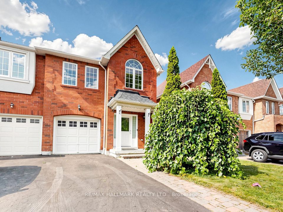 12 Stokely Crescent, Whitby, On L1n 9s8