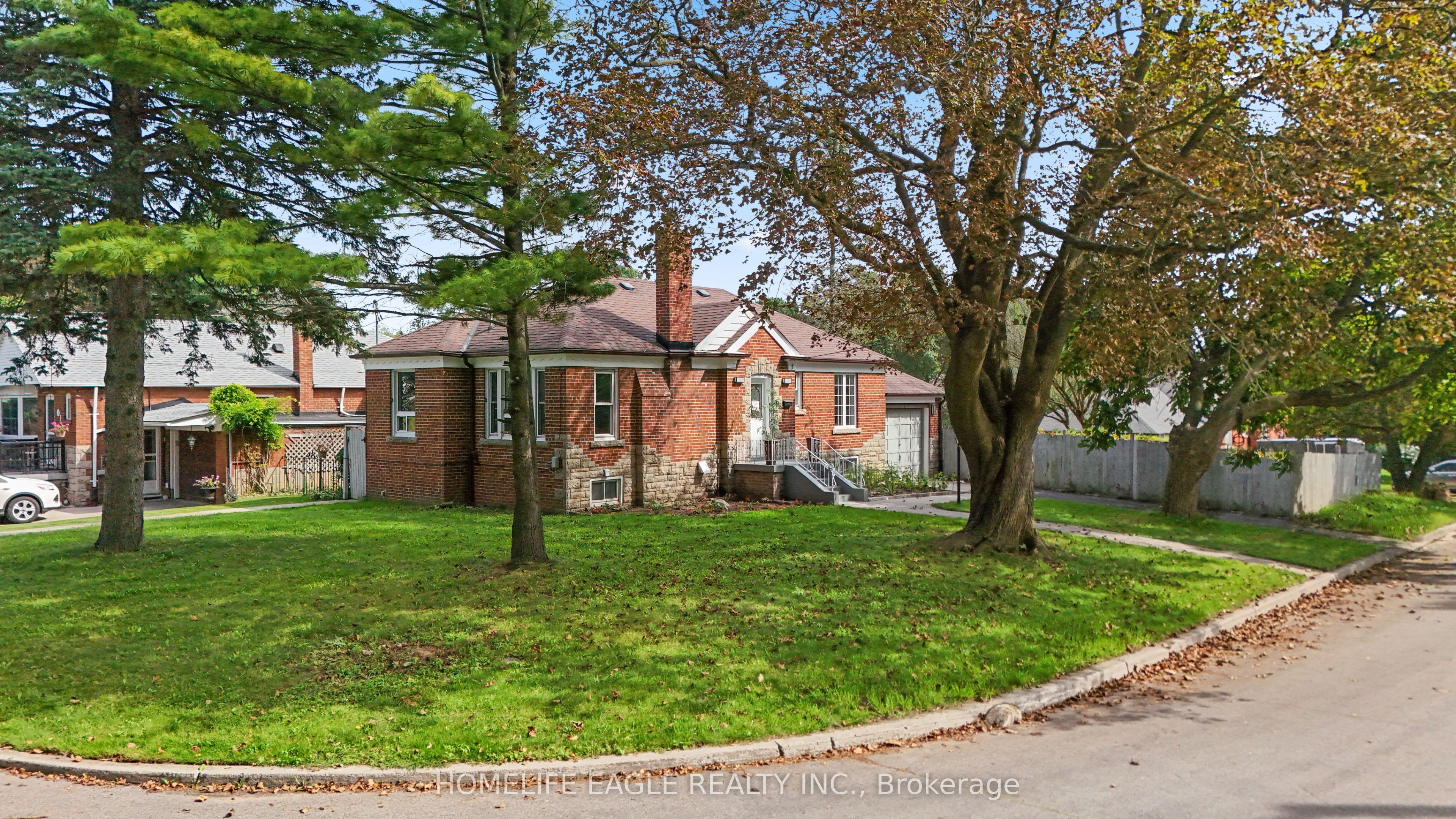 3 Bluewater Avenue, Toronto, On M1n 1k3