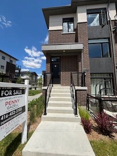 1695 Dersan Street 902, Pickering, On L1x 0s9