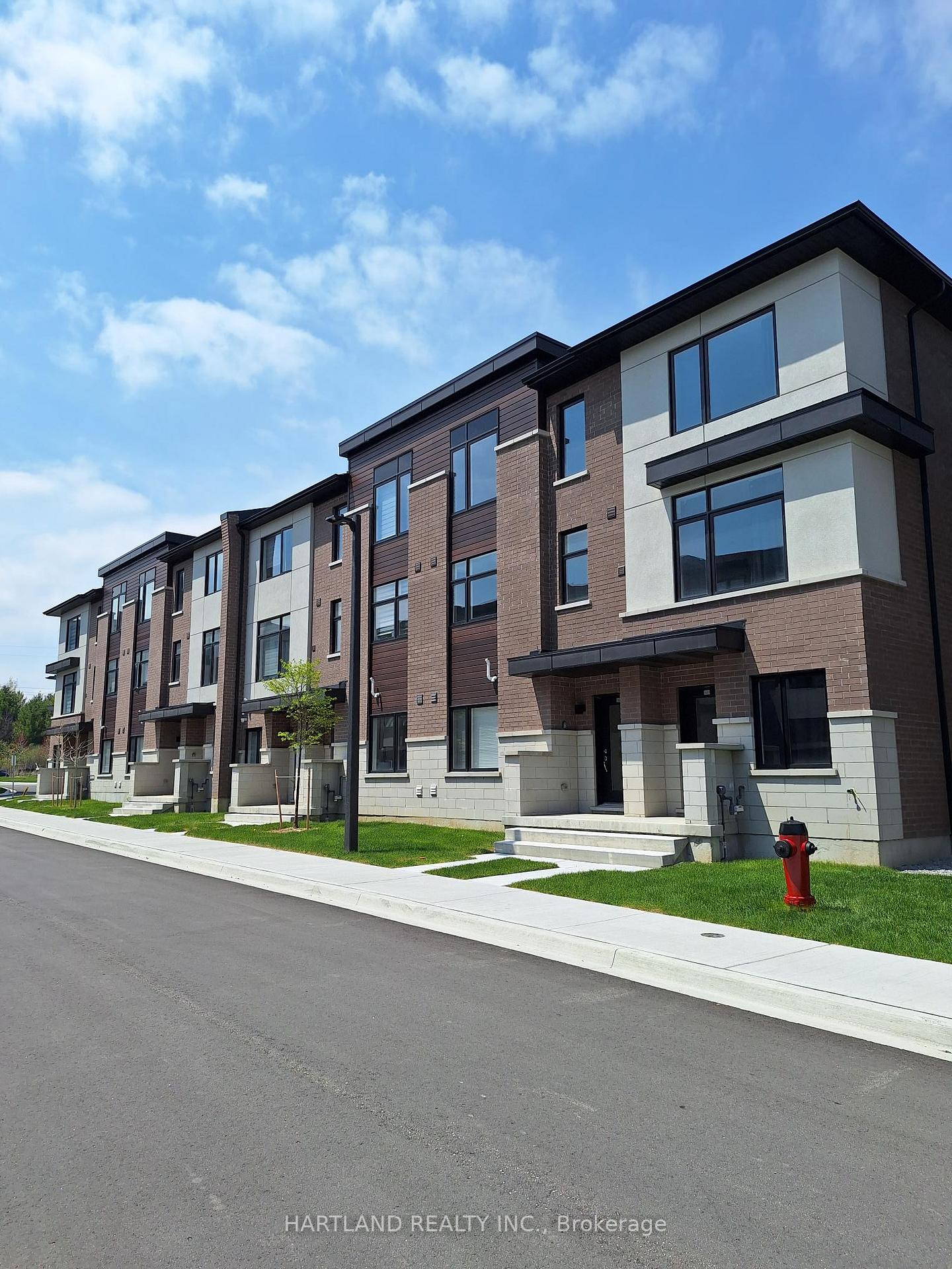 1695 Dersan Street 1205, Pickering, On L1x 0s9