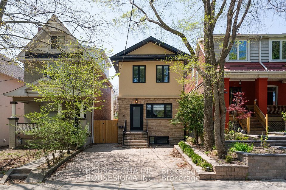 72 Redwood Avenue Lower, Toronto, On M4l 2s6