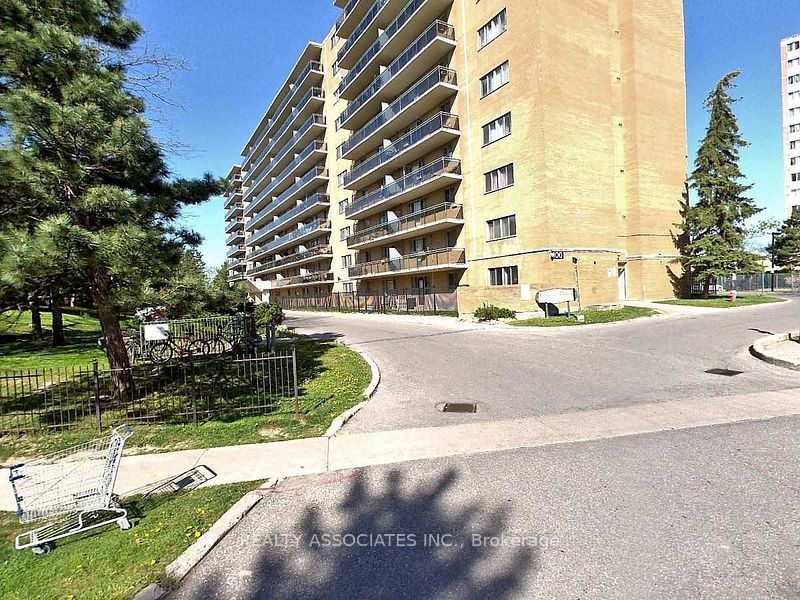 100 Dundalk Drive 915, Toronto, On M1p 4v2