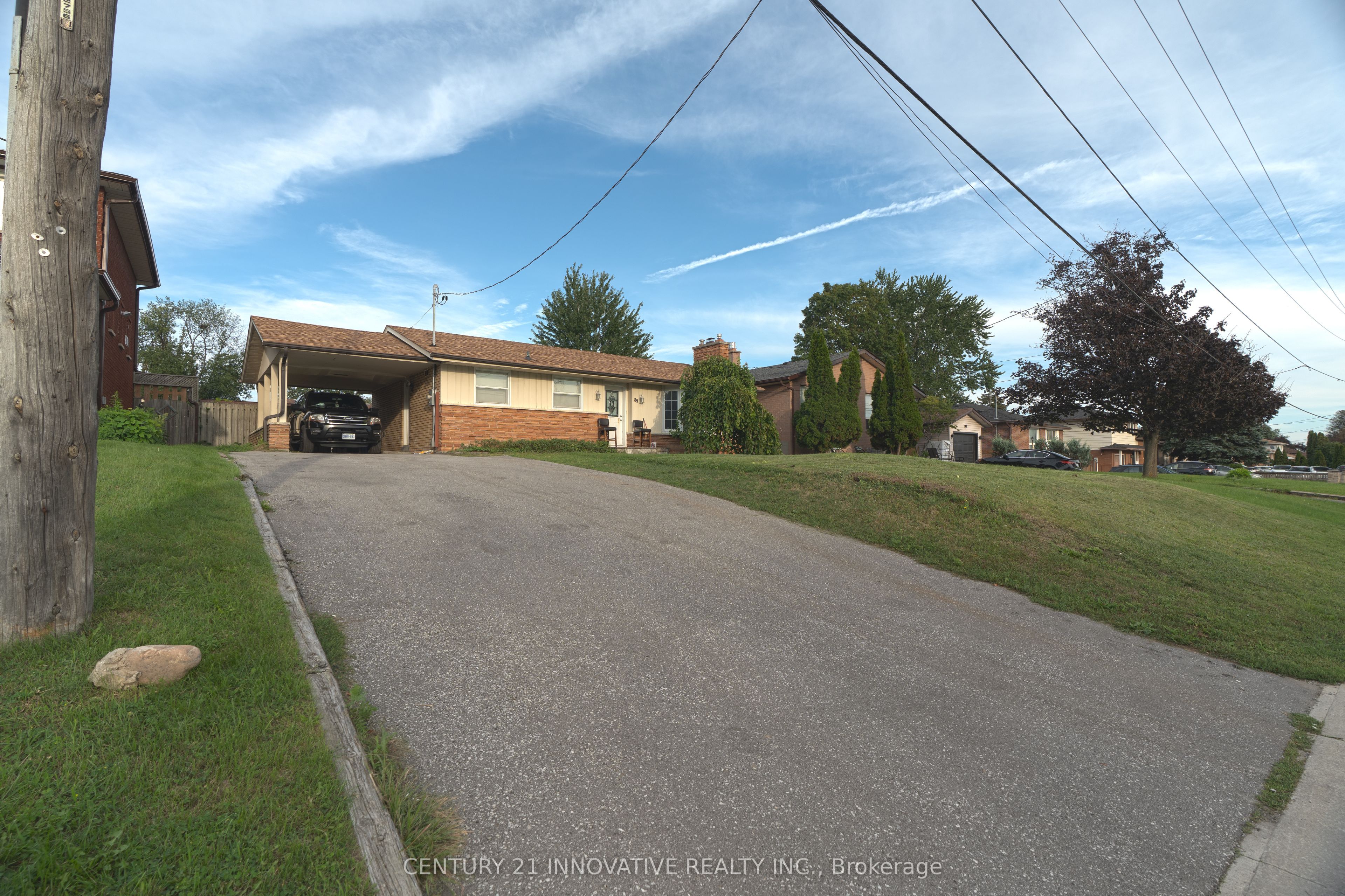 89 Thickson Road S, Whitby, On L1n 2c7