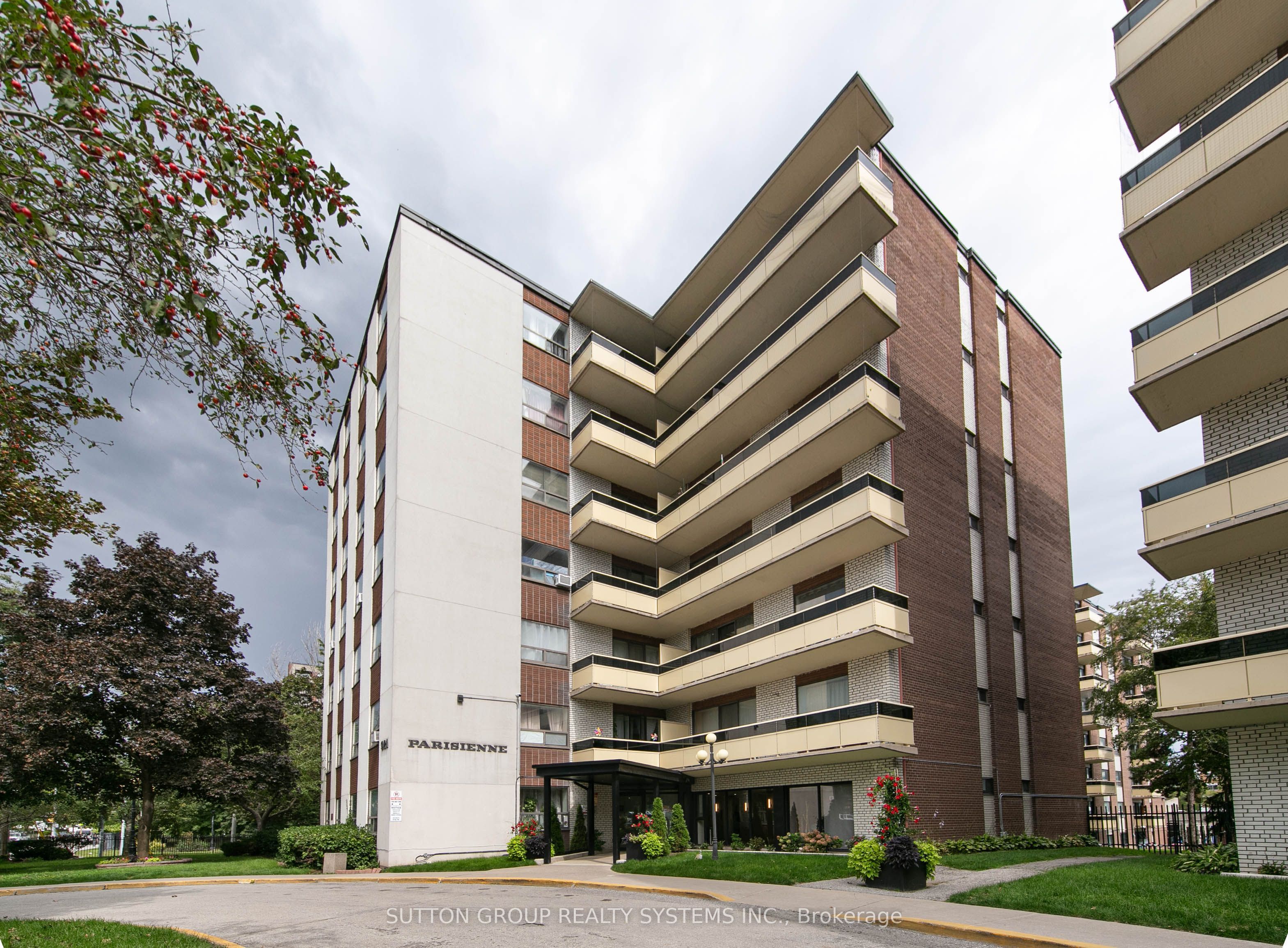 921 Midland Avenue 209, Toronto, On M1k 4g2