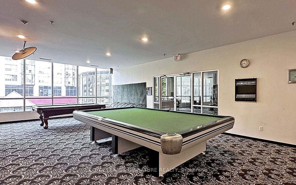 2550 Lawrence Avenue E 618, Toronto, On M1p 2r7