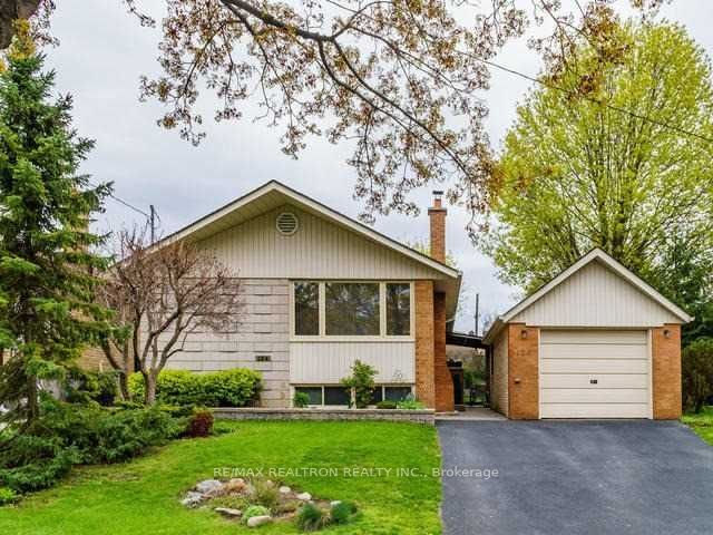 124 Thicketwood Drive Bsmnt, Toronto, On M1j 2a3