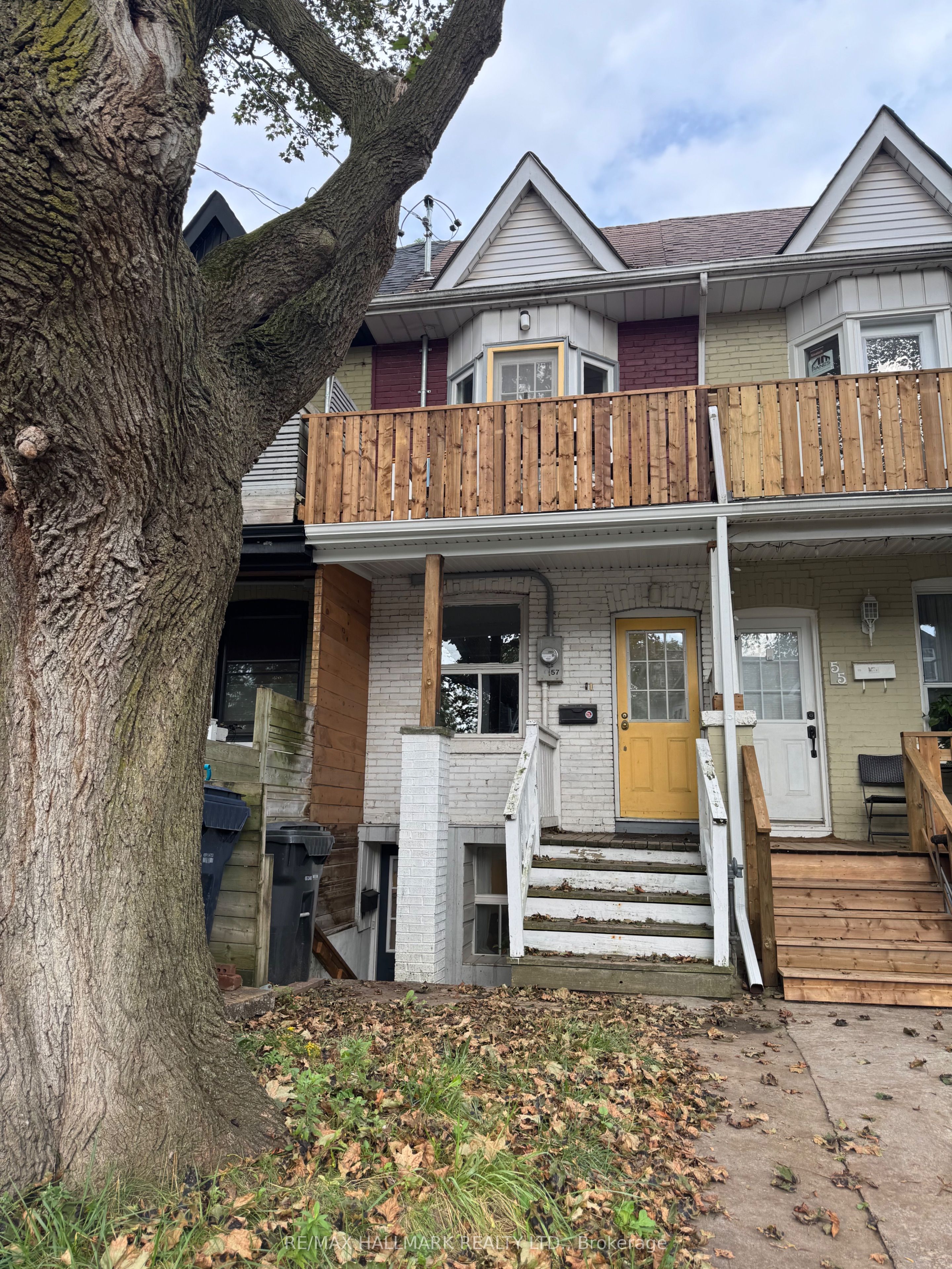 57 Hiawatha Road Main Floor, Toronto, On M4l 2x7