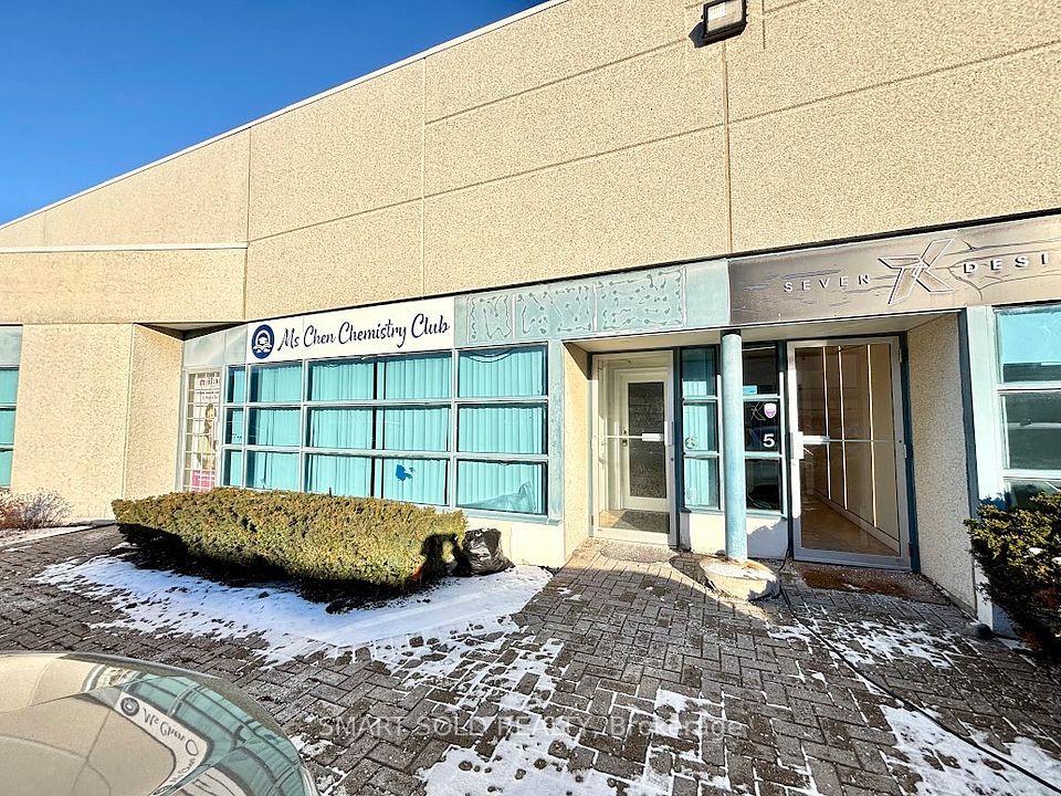 40 Vogell Road 6, Richmond Hill, On L4b 3n6