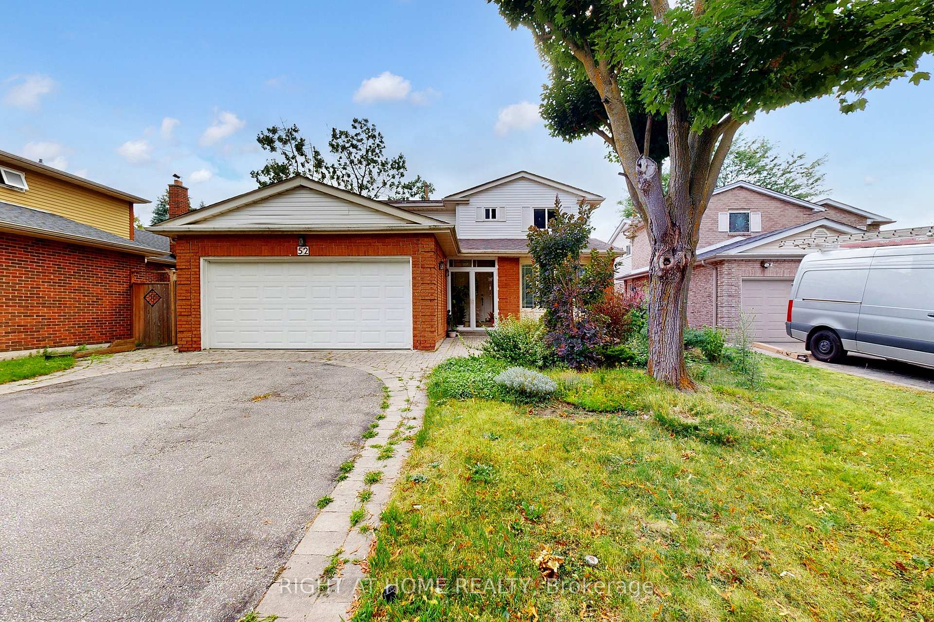 52 Breckonwood Crescent, Markham, On L3t 5e8