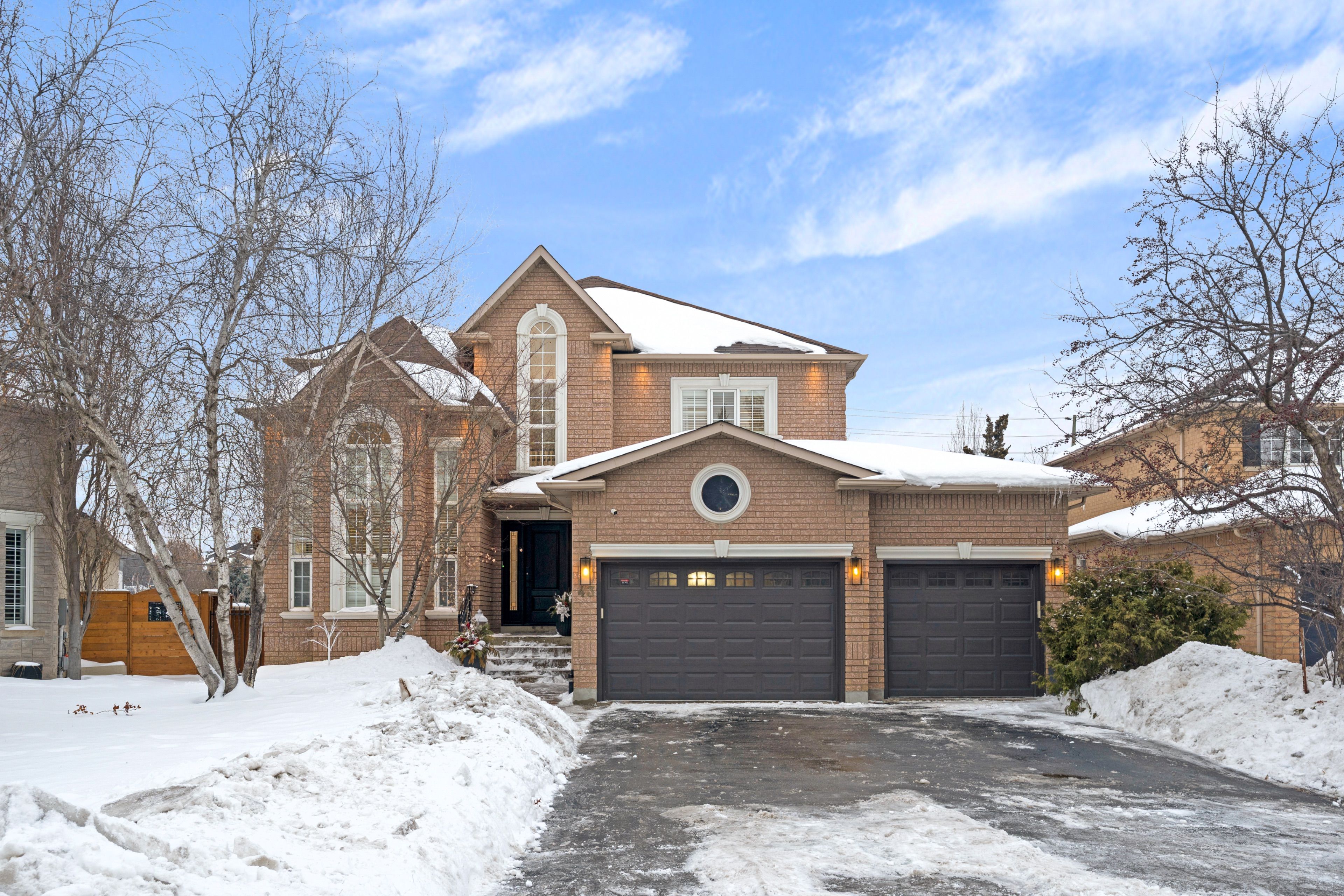 43 Carstad Crescent, Vaughan, On L4h 1h5