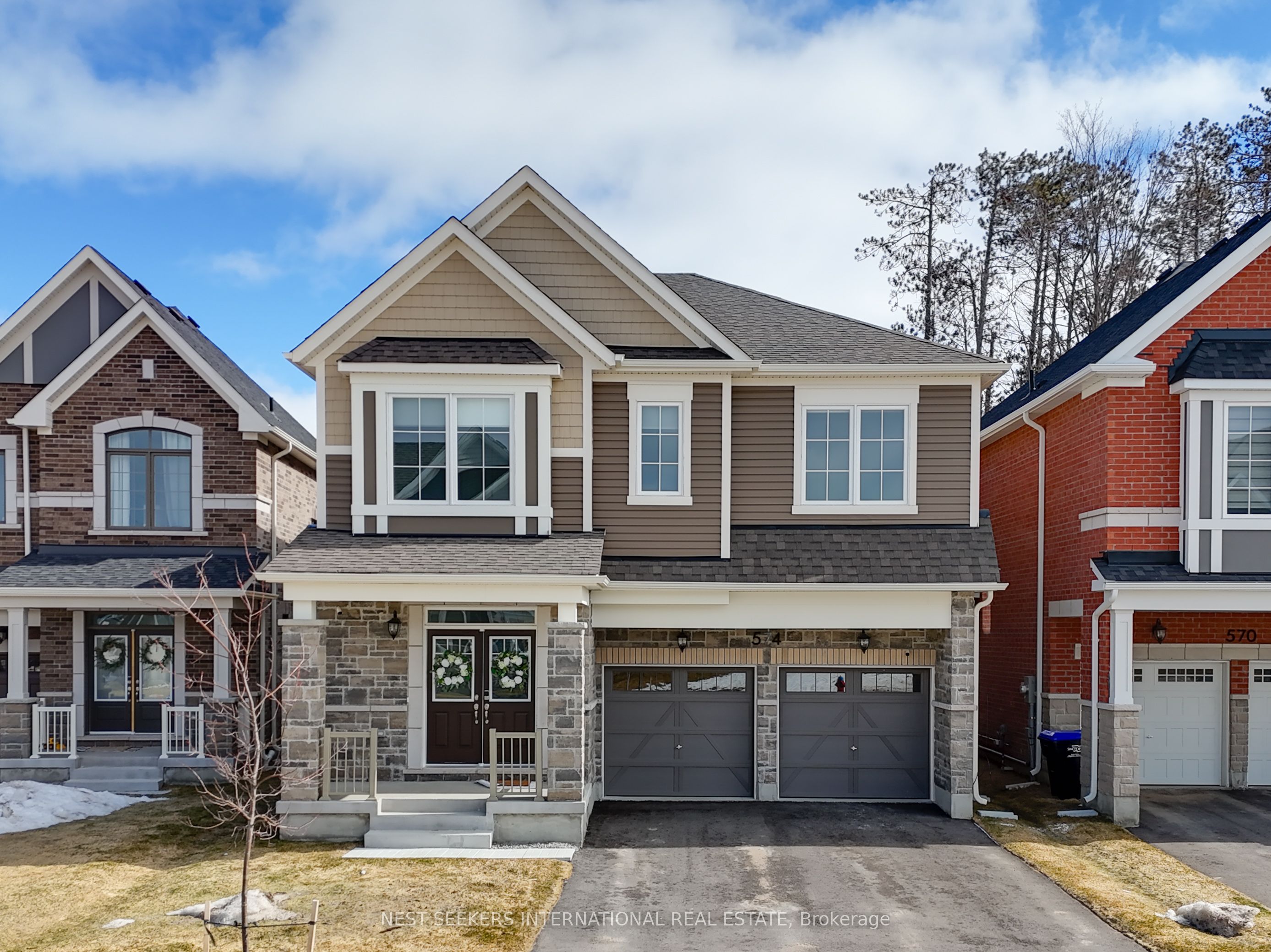 574 Mika Street, Innisfil, On L9s 2j6