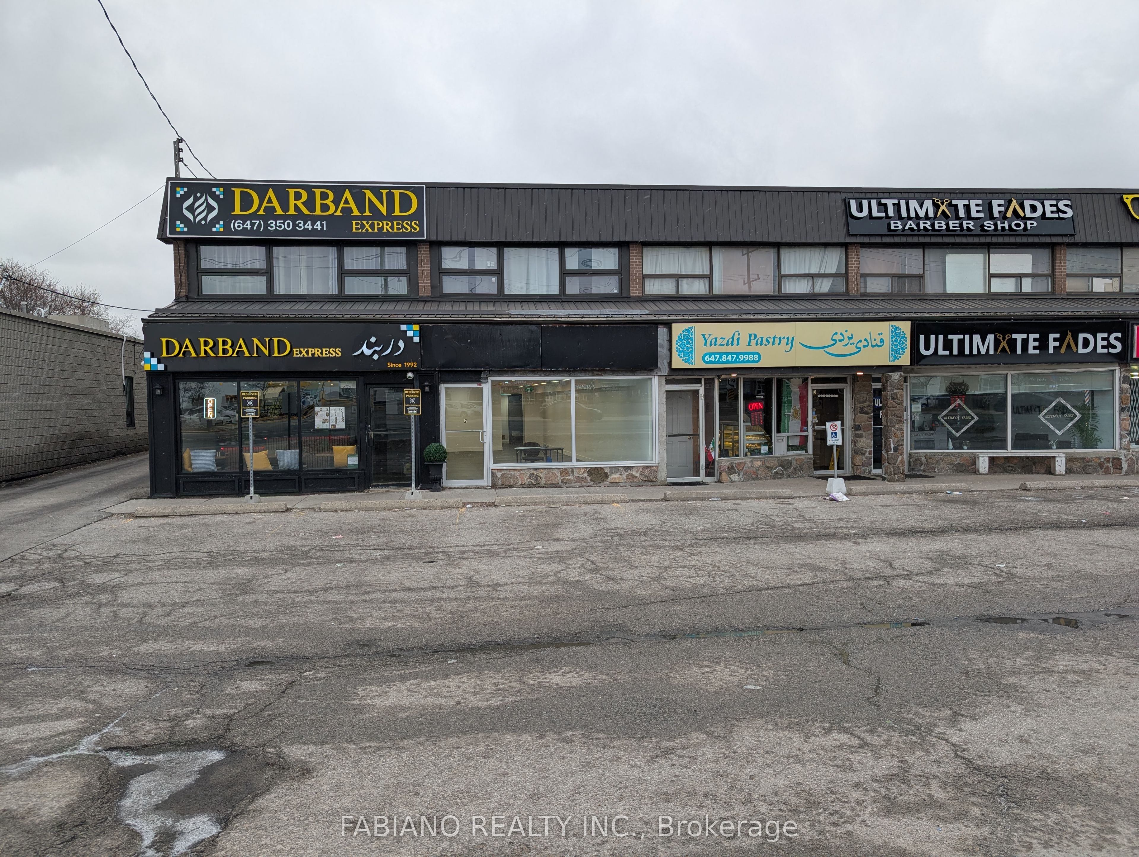 13130 Yonge Street 2, Richmond Hill, On L4e 2t3