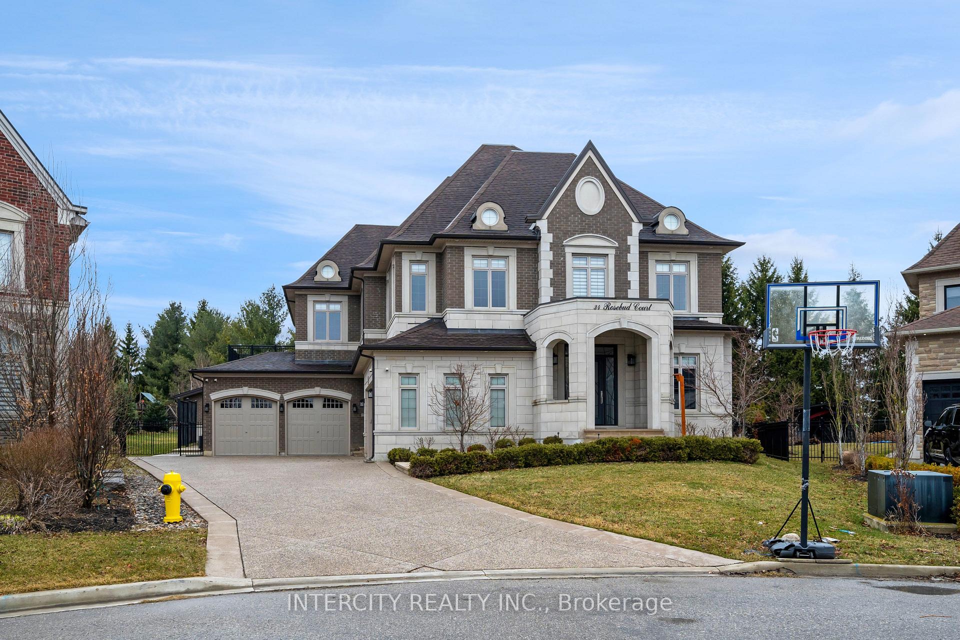 34 Rosebud Court, Vaughan, On L0j 1c0