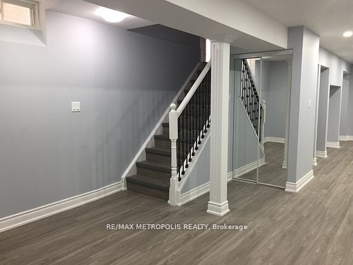 140 Shady Oaks Avenue Basement, Markham, On L0b 0p7
