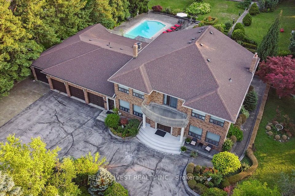 190 Sandys Drive, Vaughan, On L4l 3e3