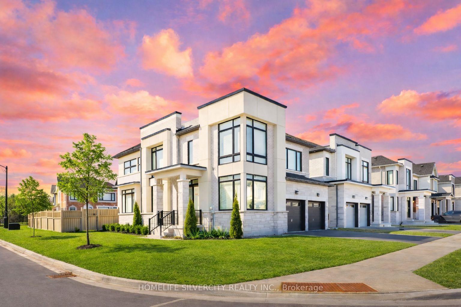 31 Canard Drive, Vaughan, On L4h 5c4