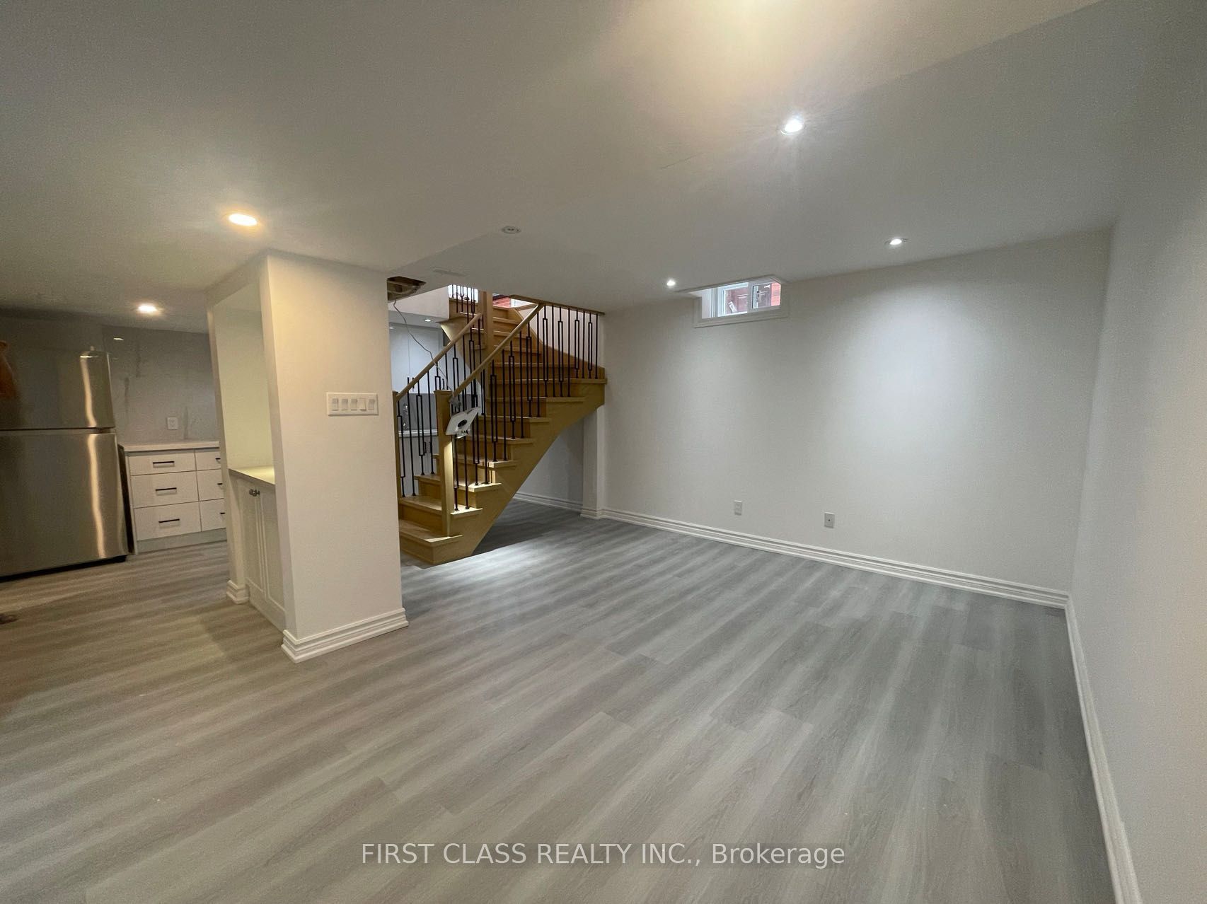 36 Soho Crescent Basement, Markham, On L3p 7h7