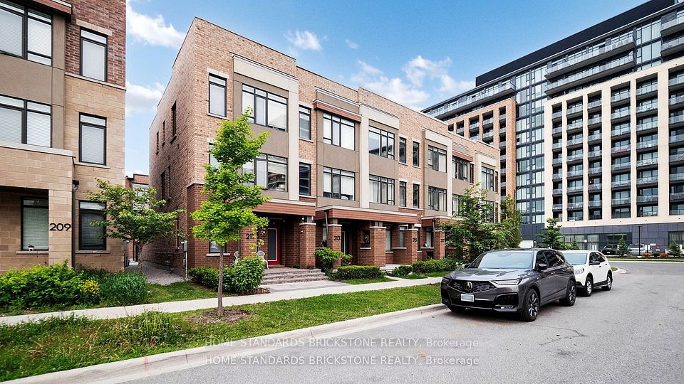 215 Salterton Circle, Vaughan, On L6a 4z2