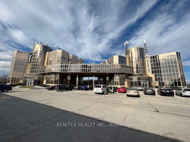 8000 Jane Street 301, Vaughan, On L4k 5b8