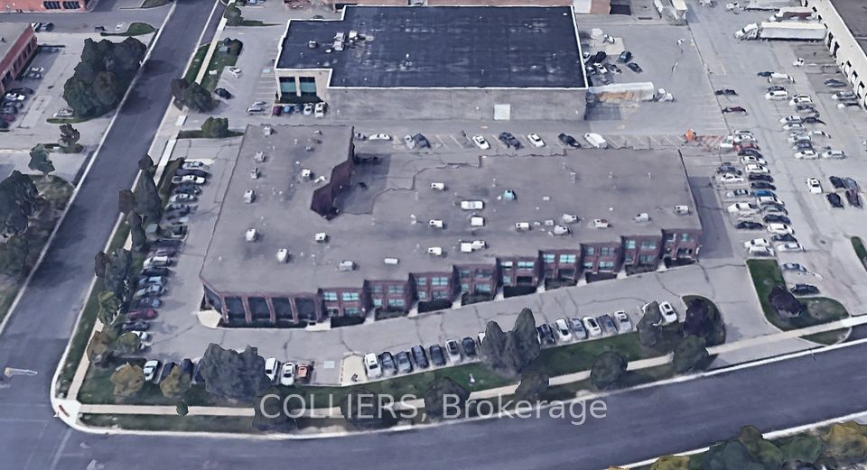 242 Applewood Crescent 10, Vaughan, On L4k 4e5