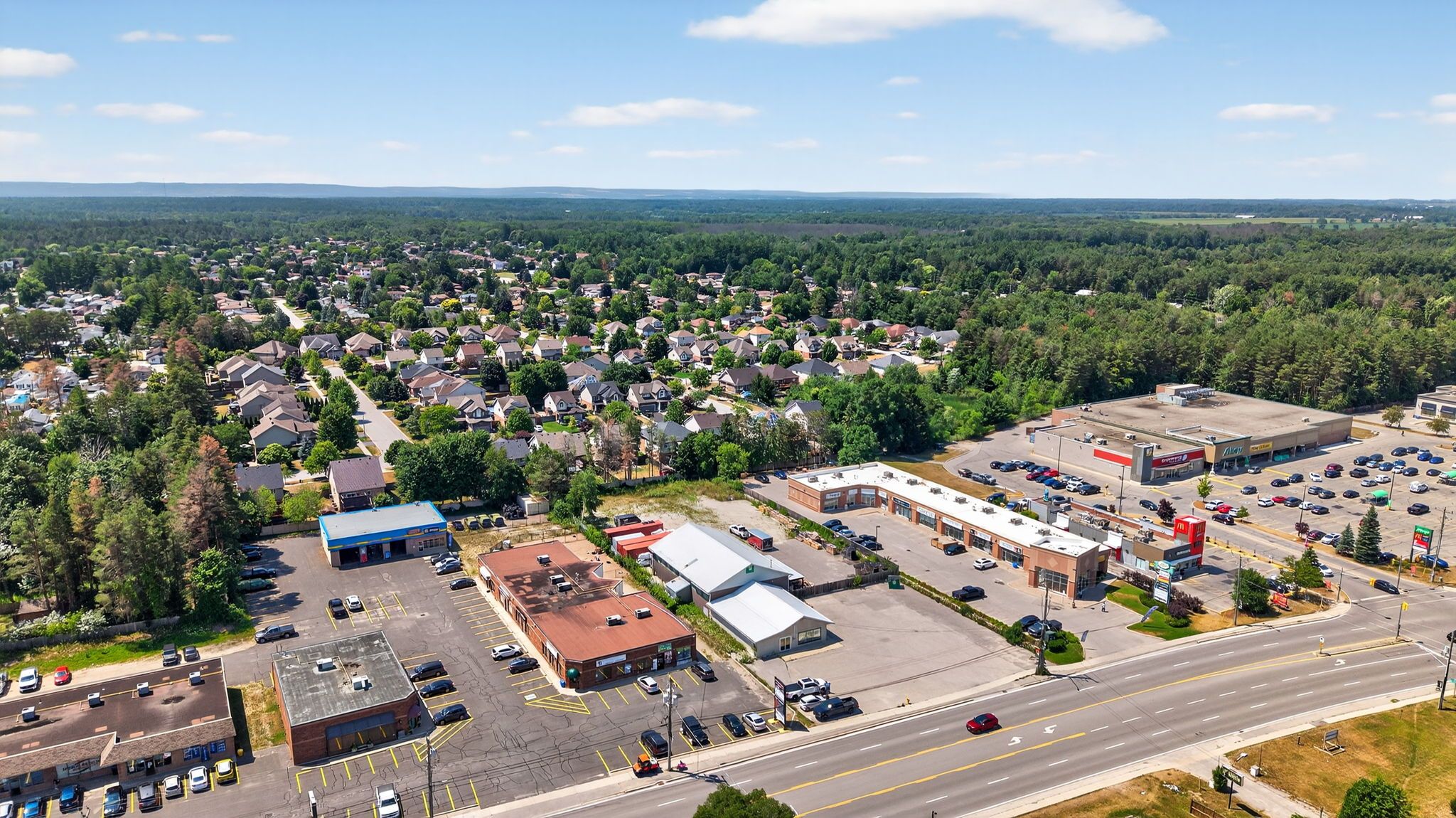 215 Mill Street, Essa, On L3w 0h1