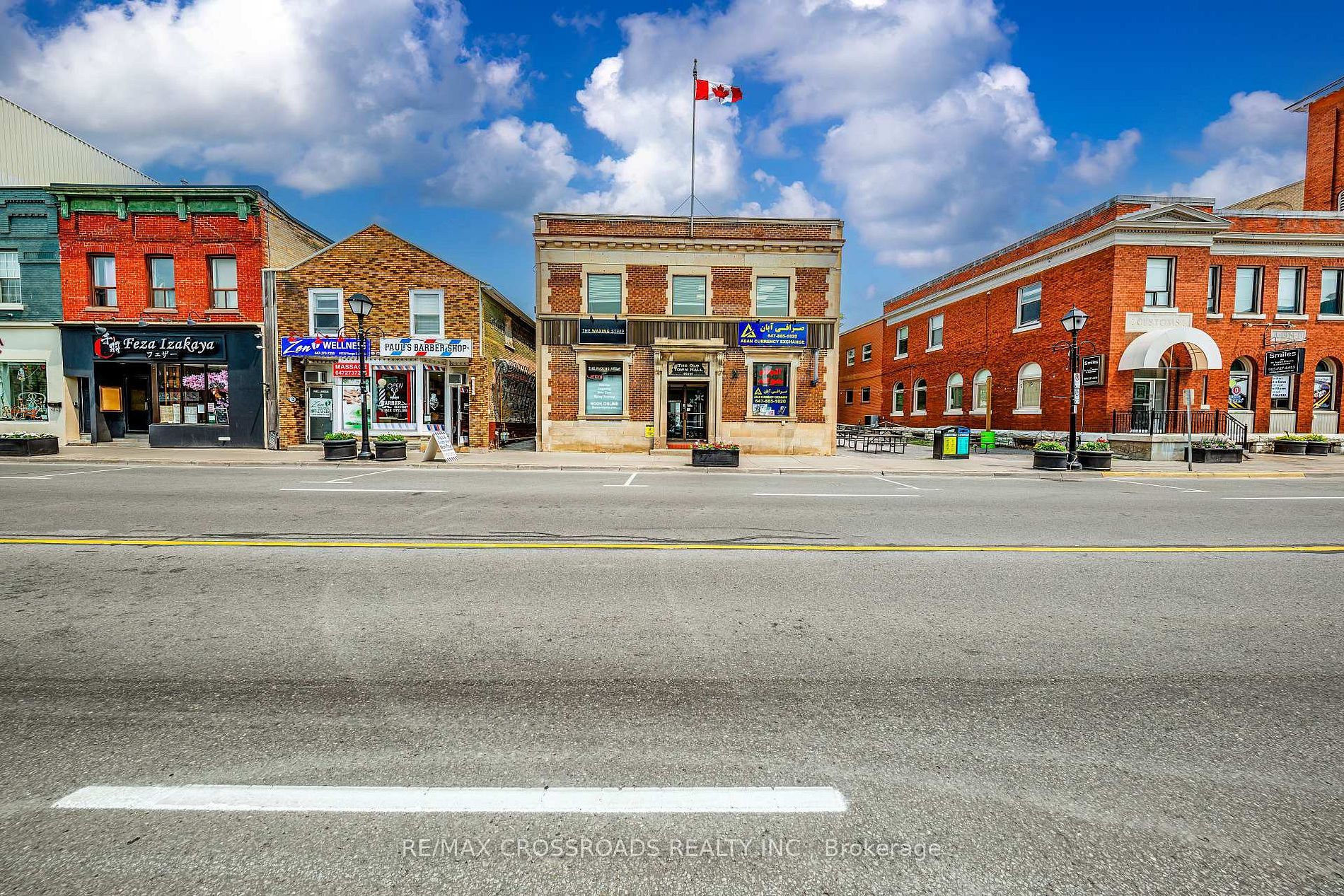 15221 Yonge Street 5, Aurora, On L4g 1l8