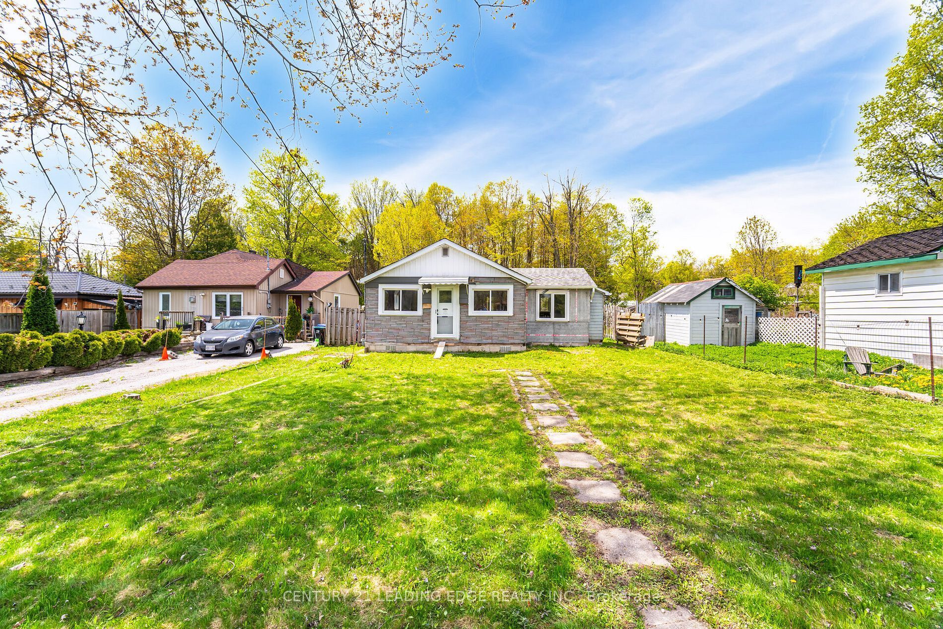 2678 25th Side Road, Innisfil, On L9s 3t4