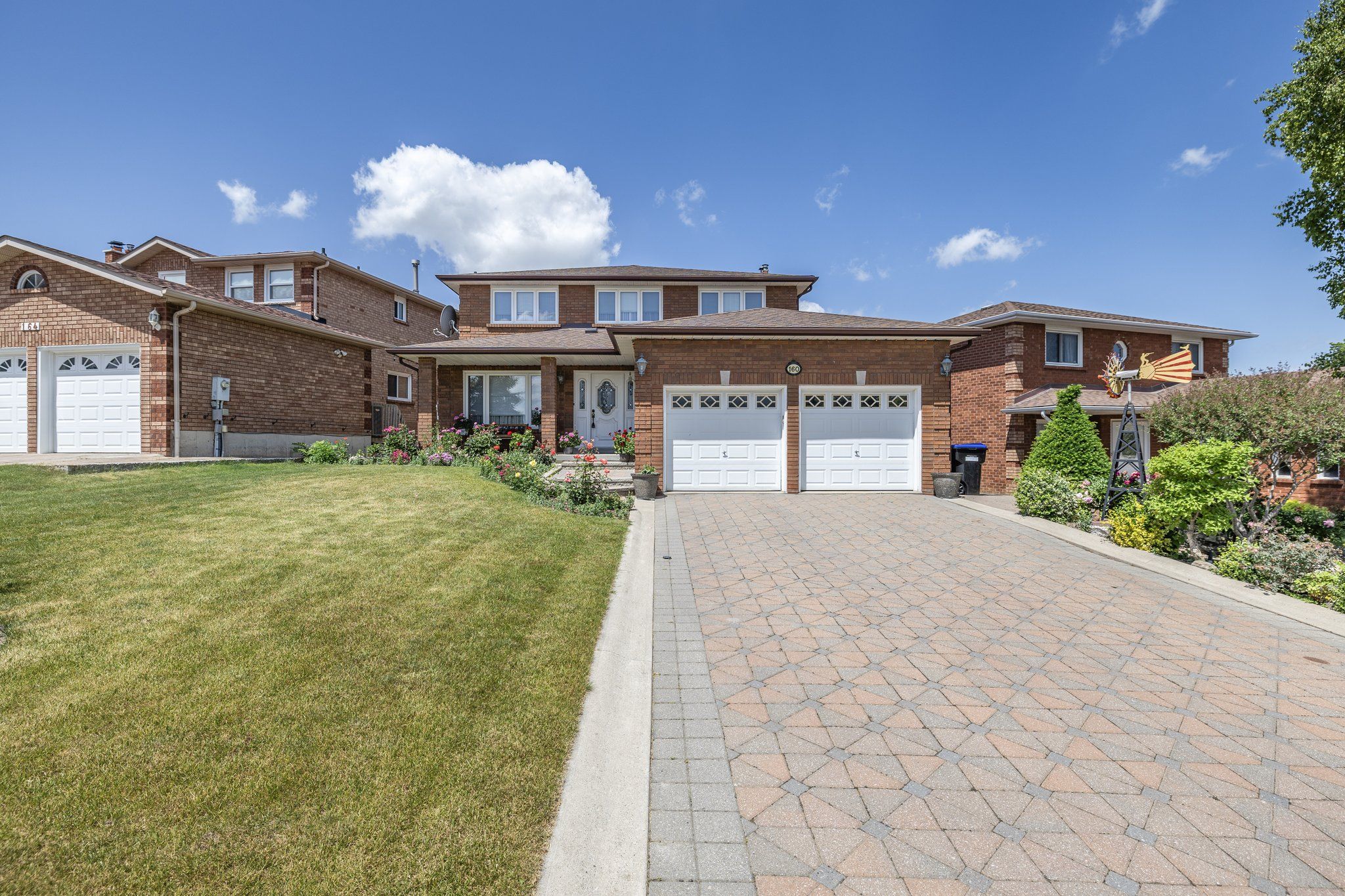 160 Miller Park Avenue, Bradford West Gwillimbury, On L3z 2k3