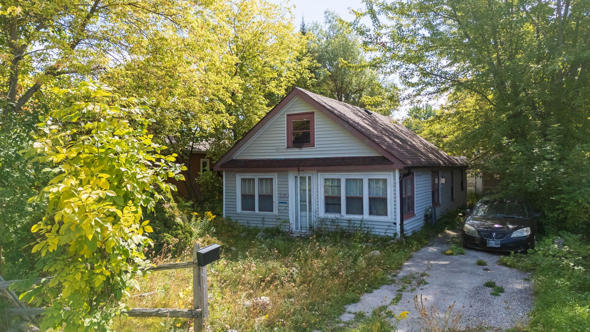 183 Beach Road, Georgina, On L4p 2l7