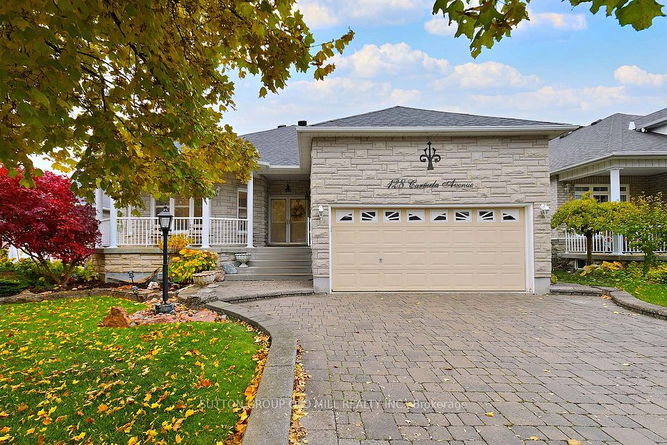 128 Carmela Avenue, Richmond Hill, On L4e 2v6