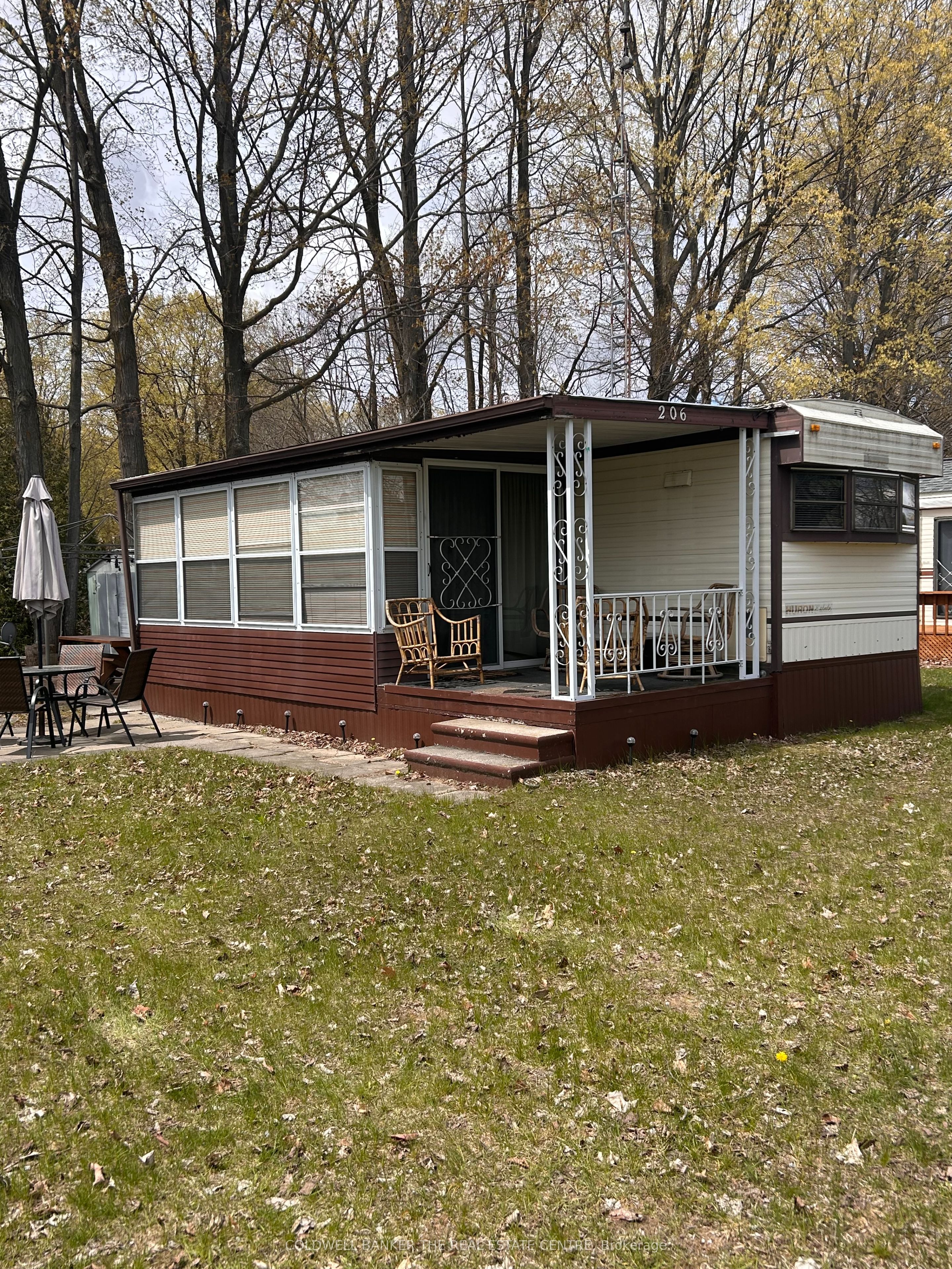 285 Crydermans Side Road 206, Georgina, On L0e 1a0