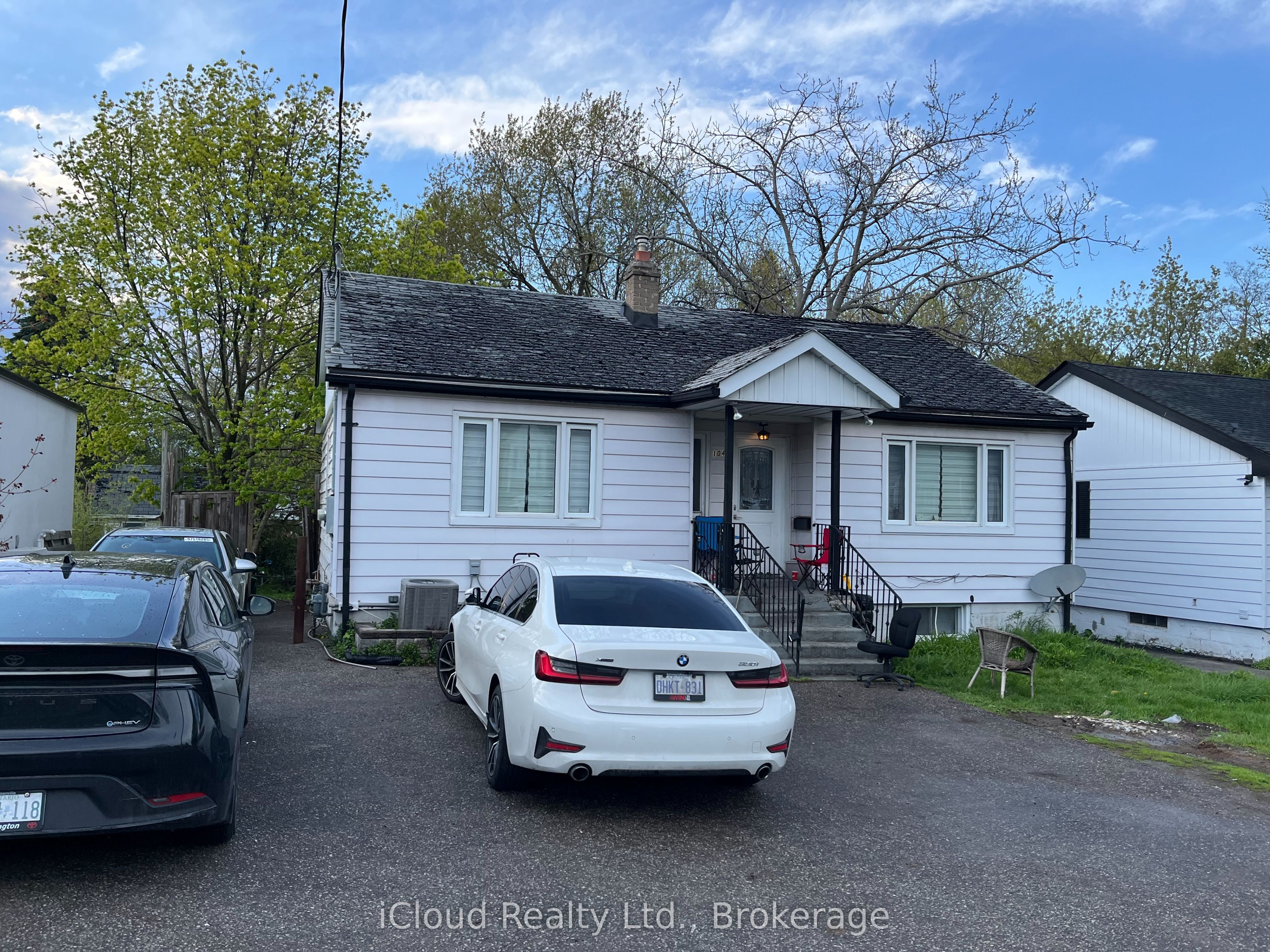 104 E Steeles Avenue E A (Lower Level), Markham, On L3t 1a4