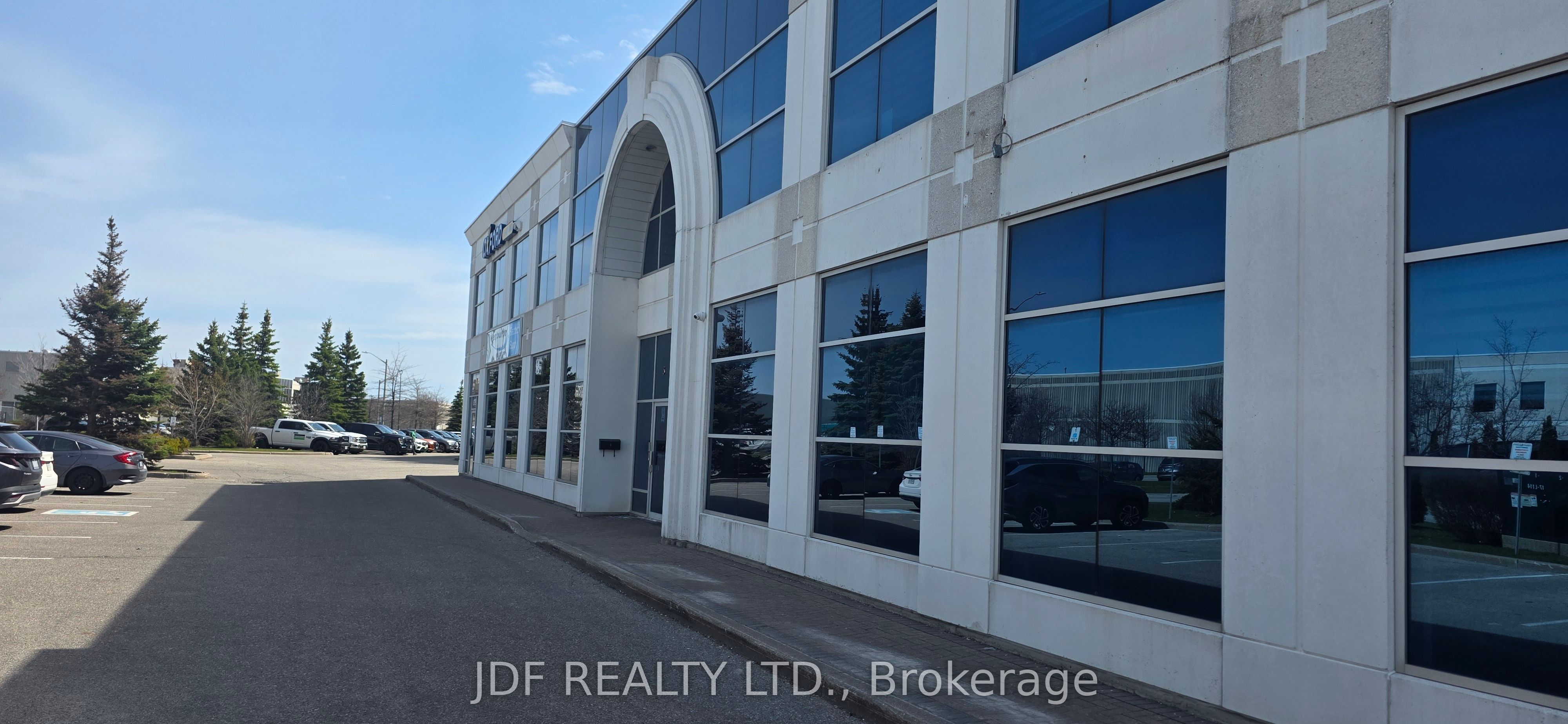 676 Westburne Drive 3, Vaughan, On L4k 4v5