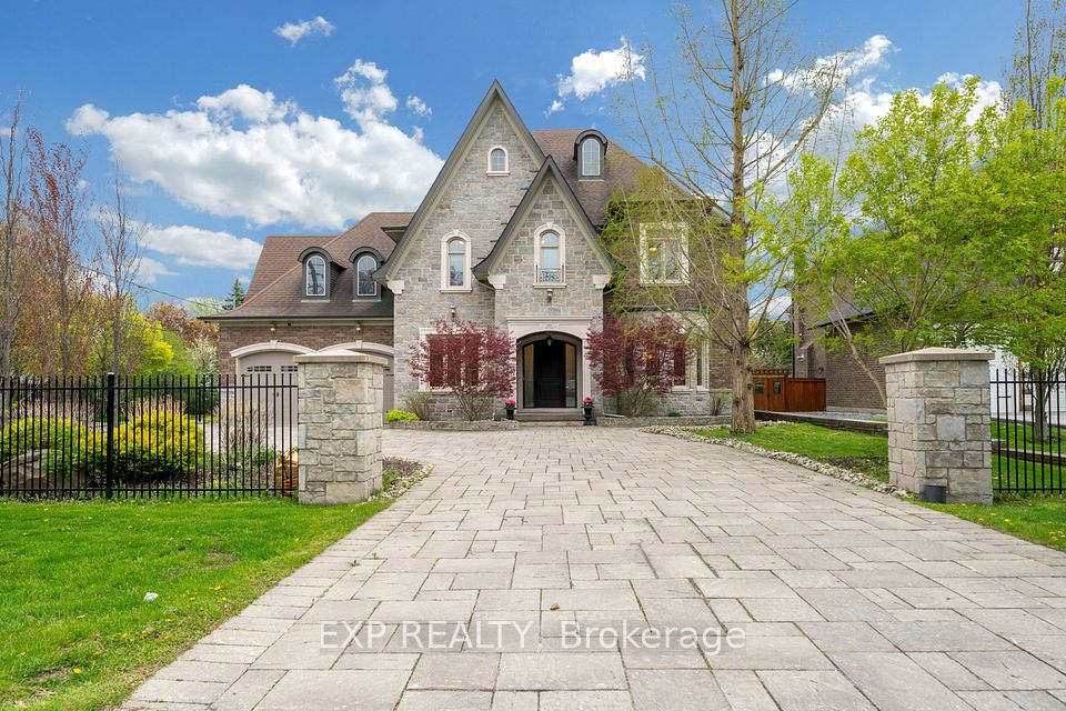 127 May Avenue, Richmond Hill, On L4c 3s8