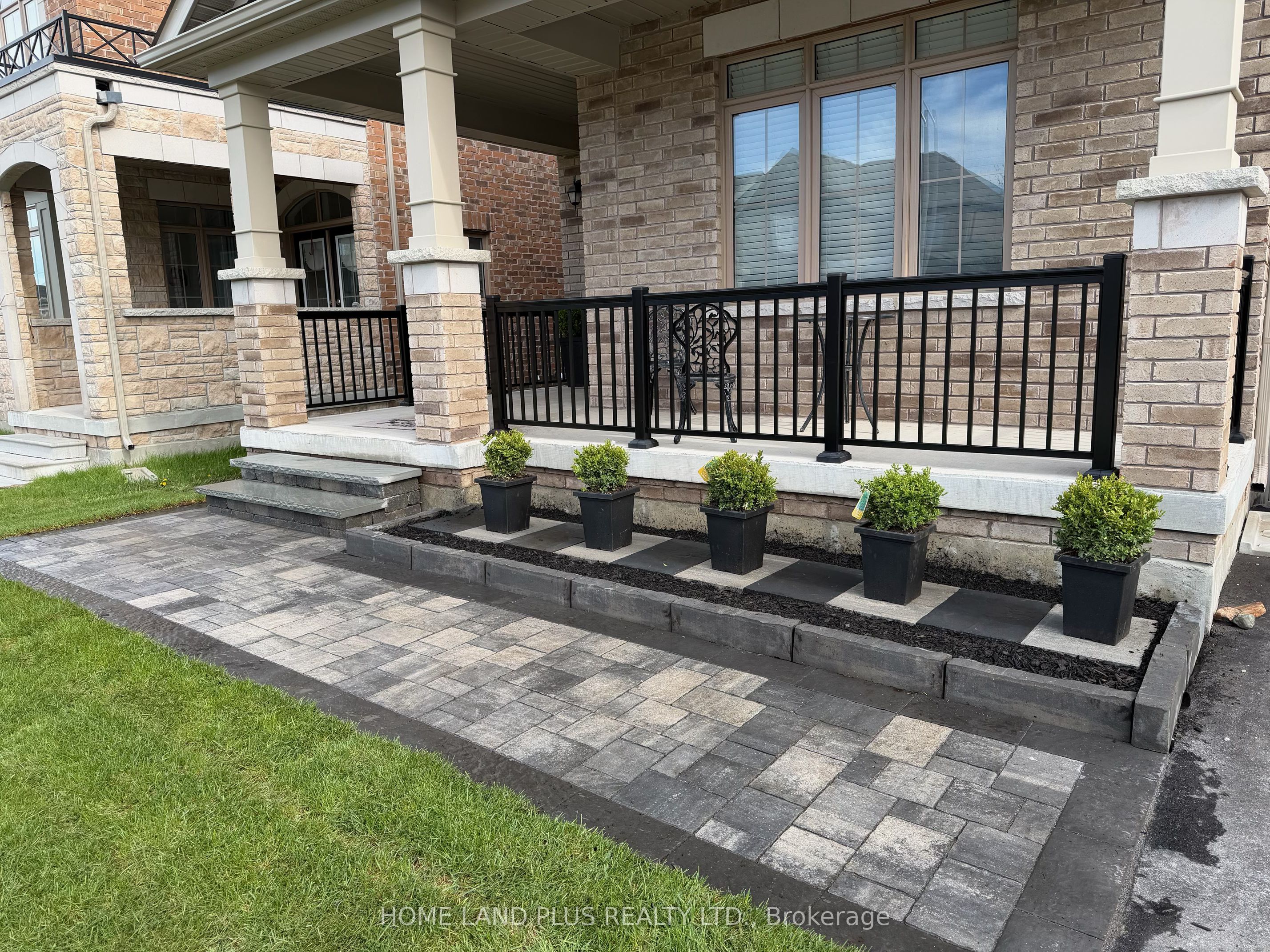 180 John West Way 422, Aurora, On L4g 0r3