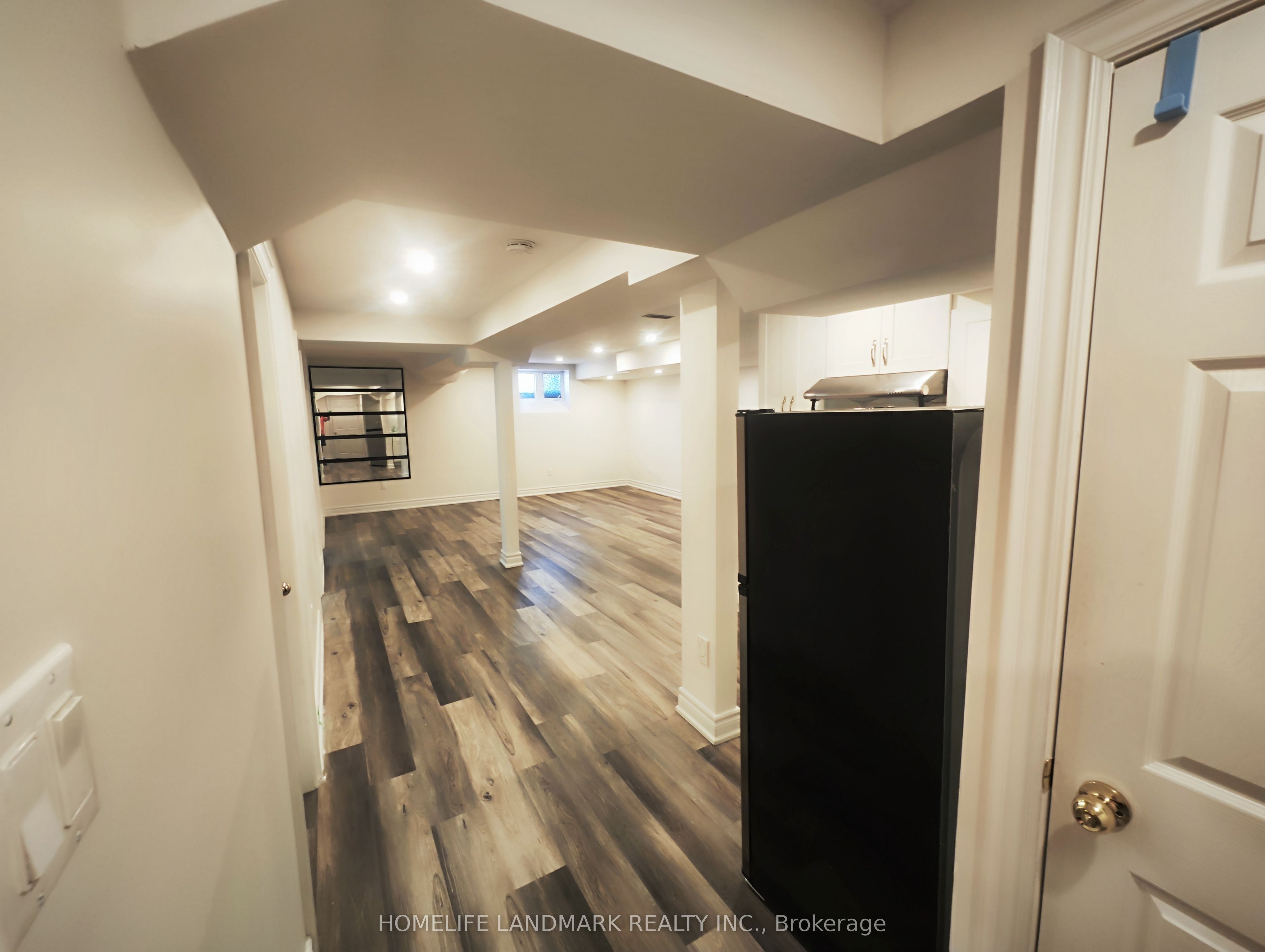 5 Southvale (Basement) Drive, Vaughan, On L6a 0x2