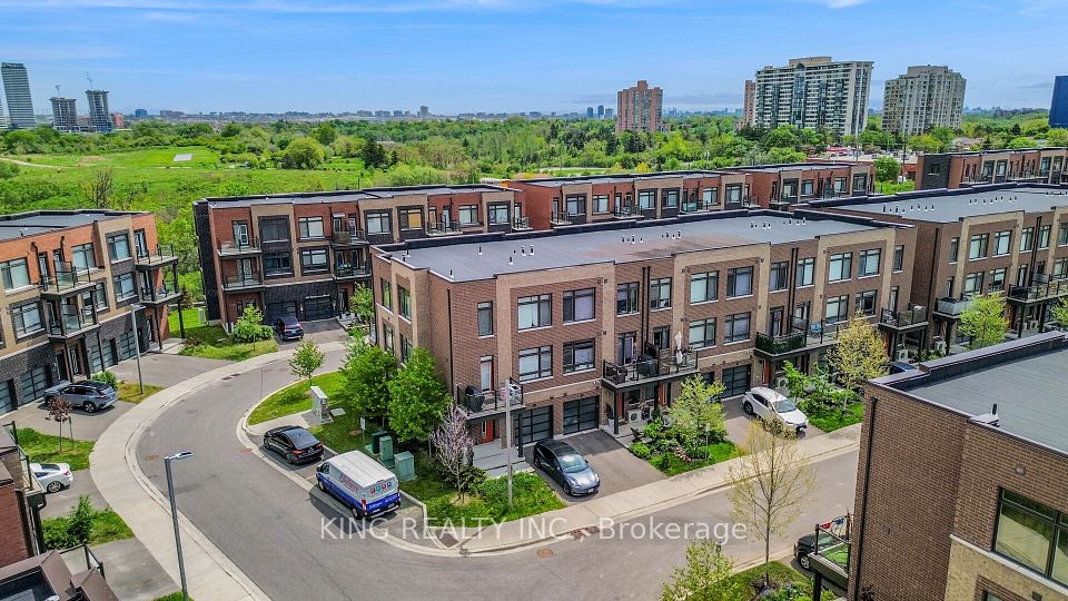 49 Engel Street, Vaughan, On L4l 0l8