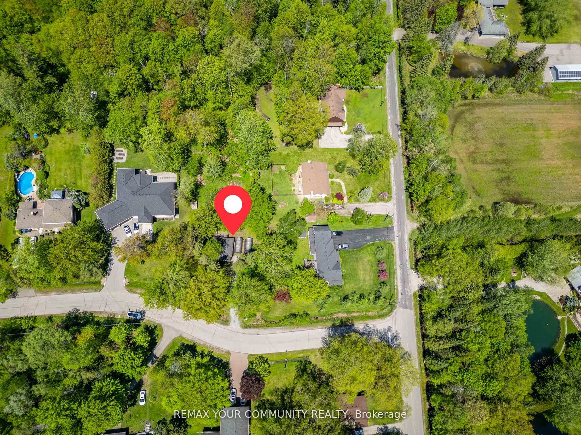 8 Morgans Road, East Gwillimbury, On L9n 0e7