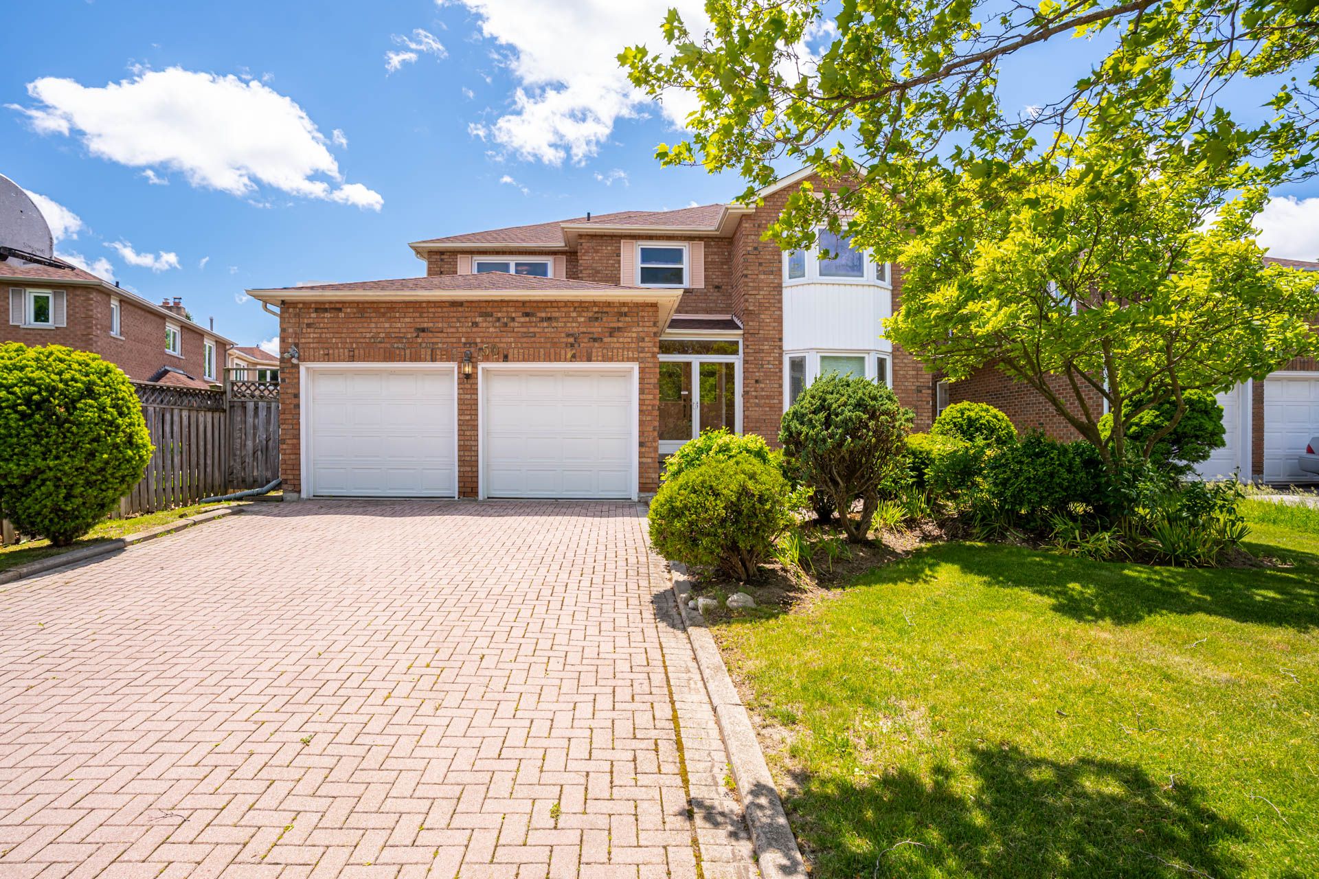 50 Piccadilly Road, Richmond Hill, On L4b 1s8