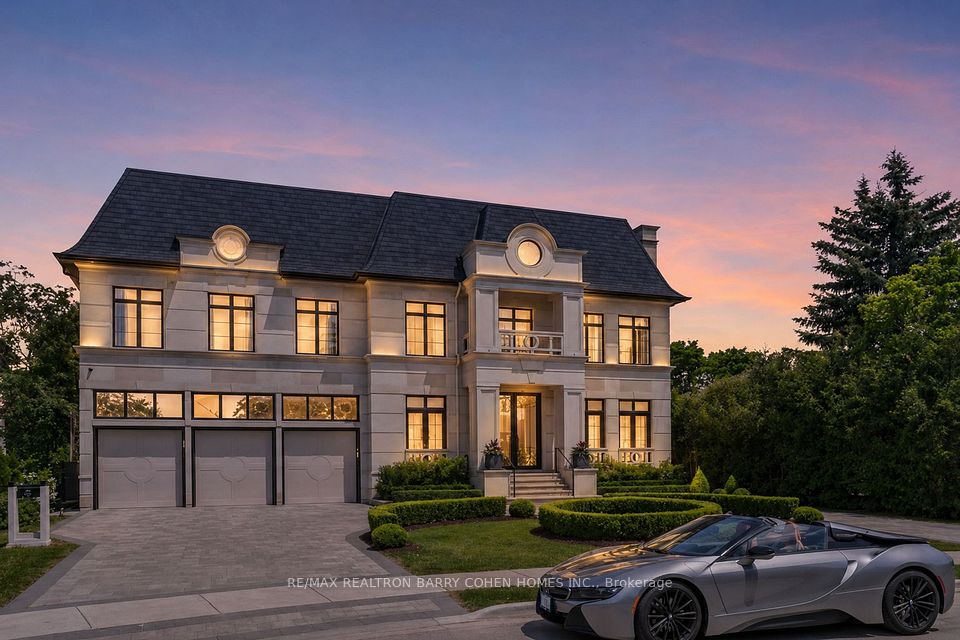 61 Orlon Crescent, Richmond Hill, On L4c 6s4