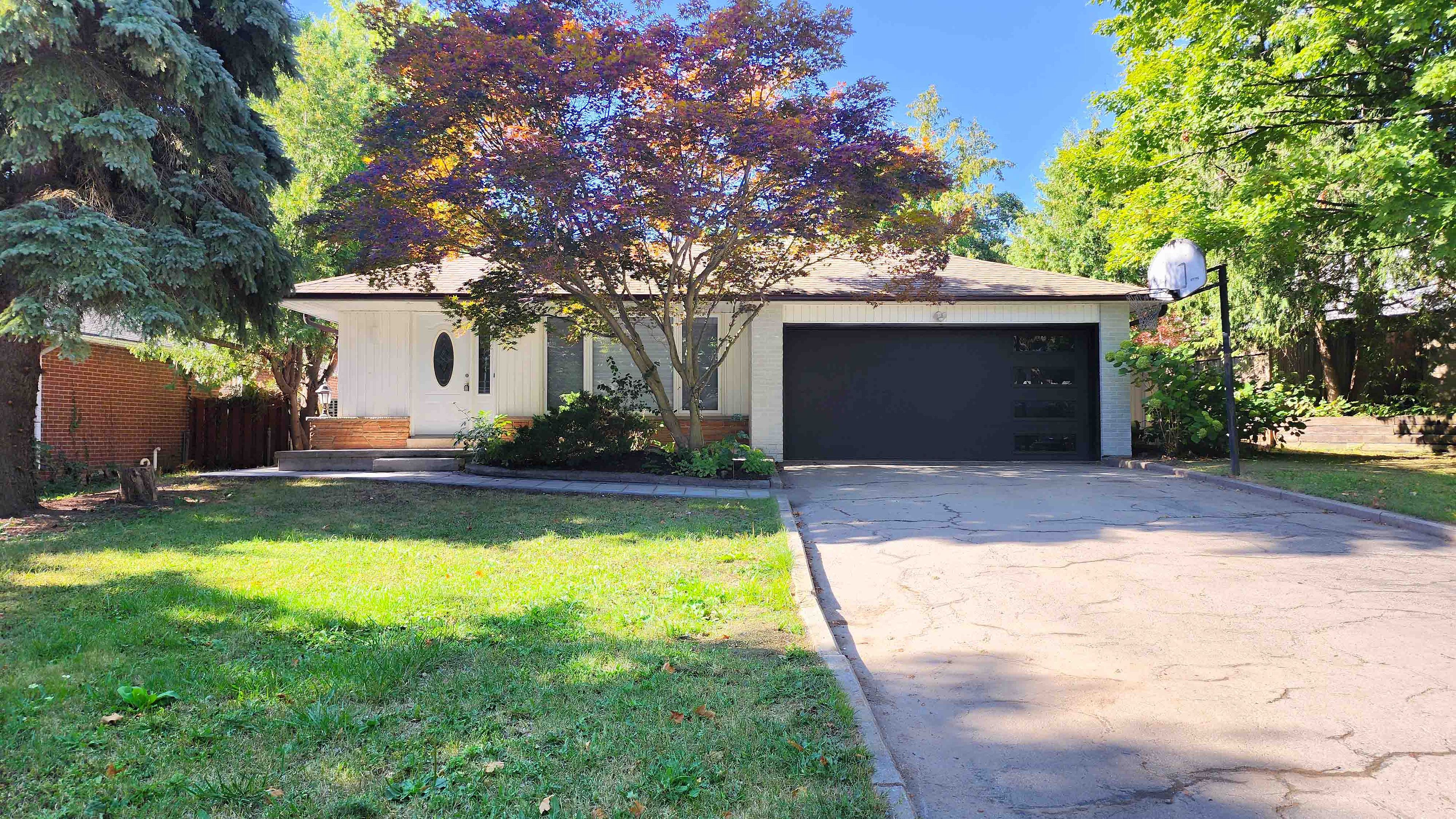 23 Southdale Drive, Markham, On L3p 1j6