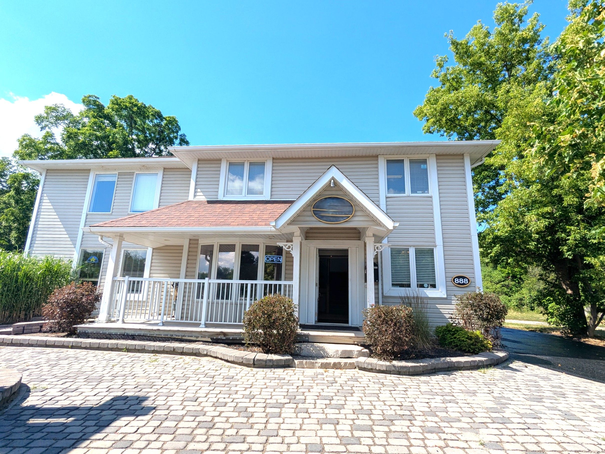 888 Innisfil Beach Road, Innisfil, On L9s 2c2