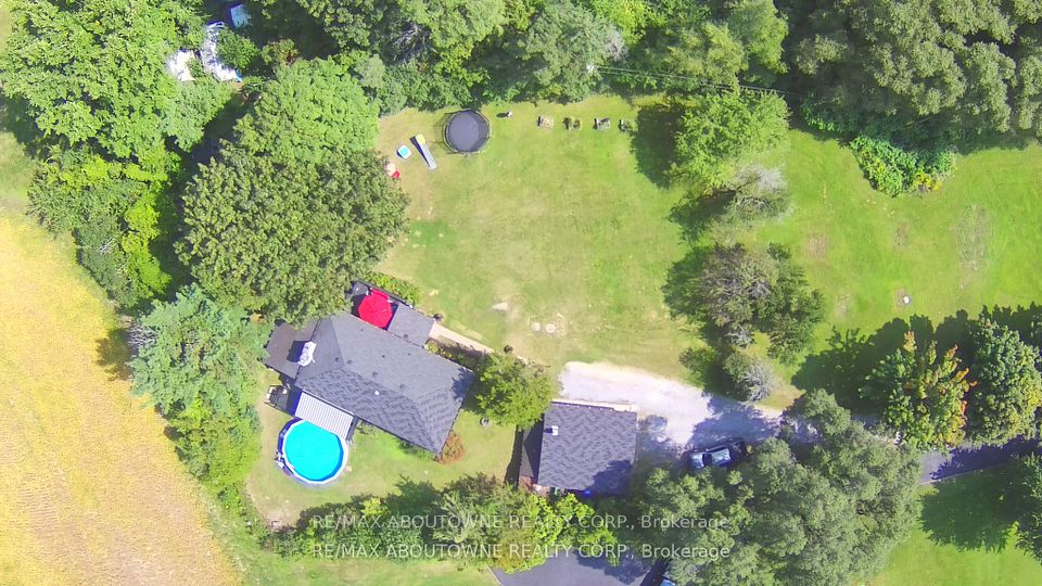 2386 4th Line, Innisfil, On L0l 1k0