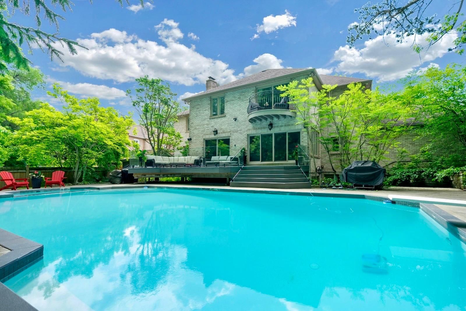 6 Fairfield Place, Markham, On L3t 7m7